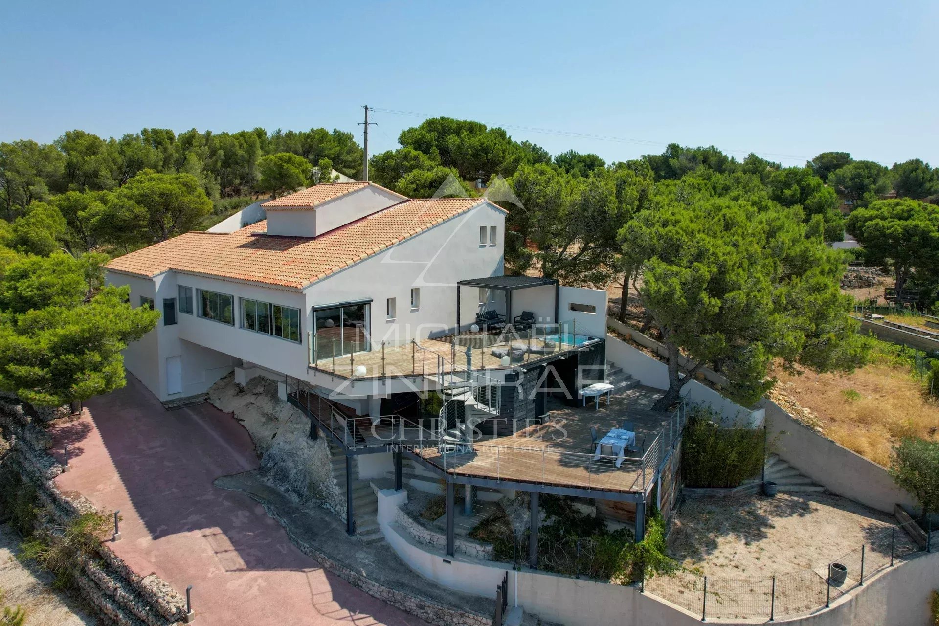 4 Bedroom Villa/Townhouse's Image 20