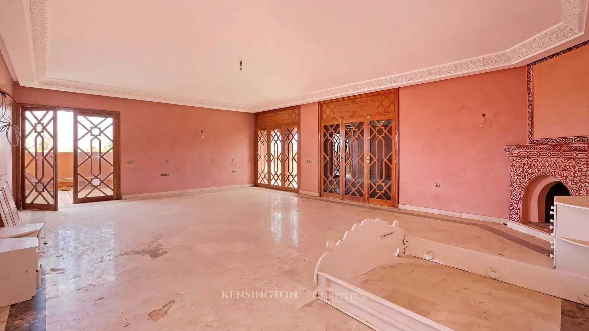 10 Bedroom Villa/Townhouse's Image 26
