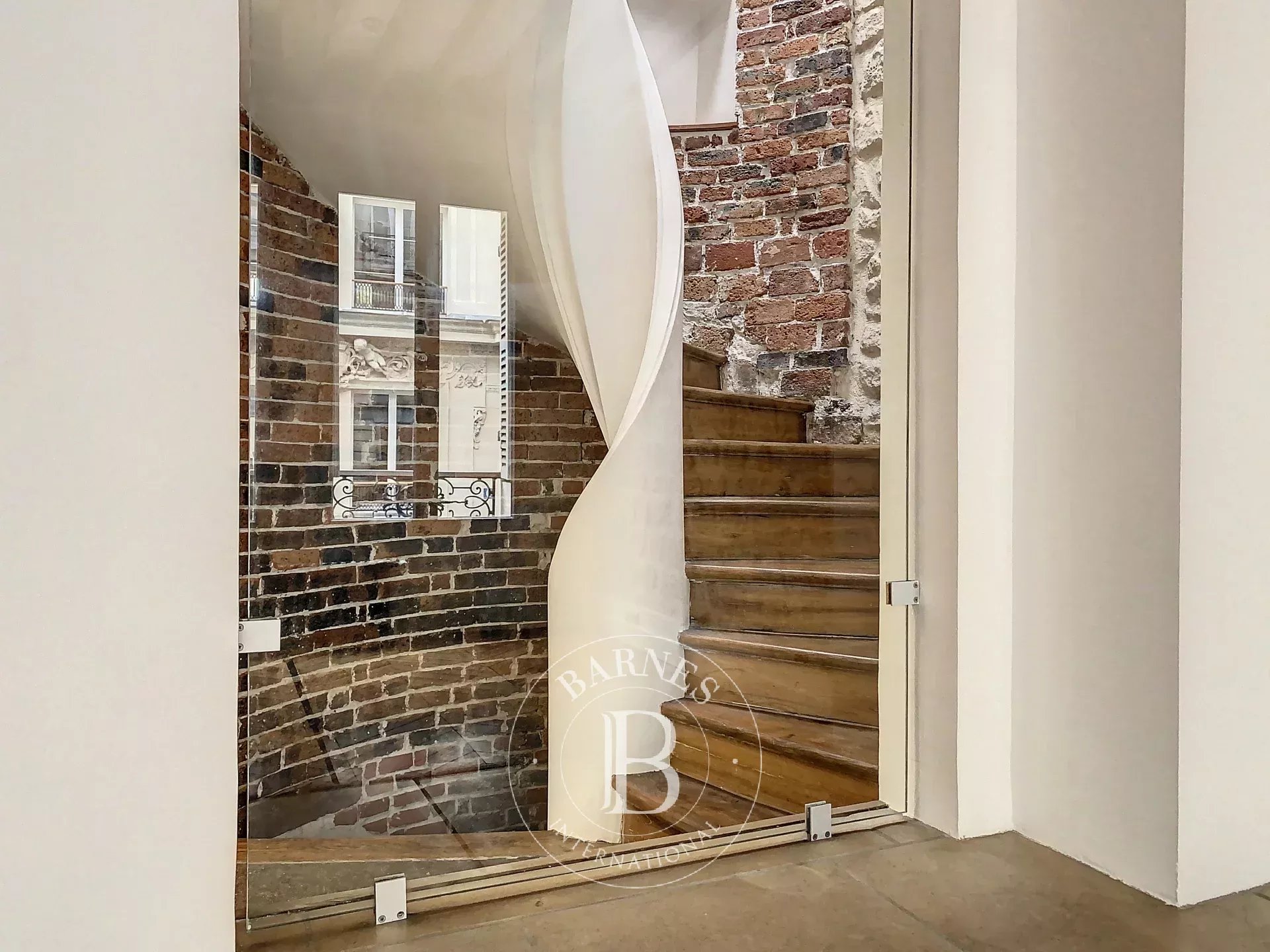 Daire Paris 9ème - picture 34