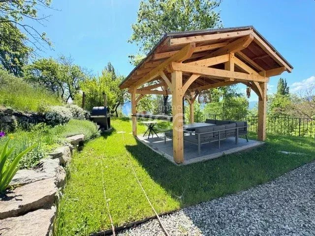 Lac  de Serre Ponçon propriété 7 P