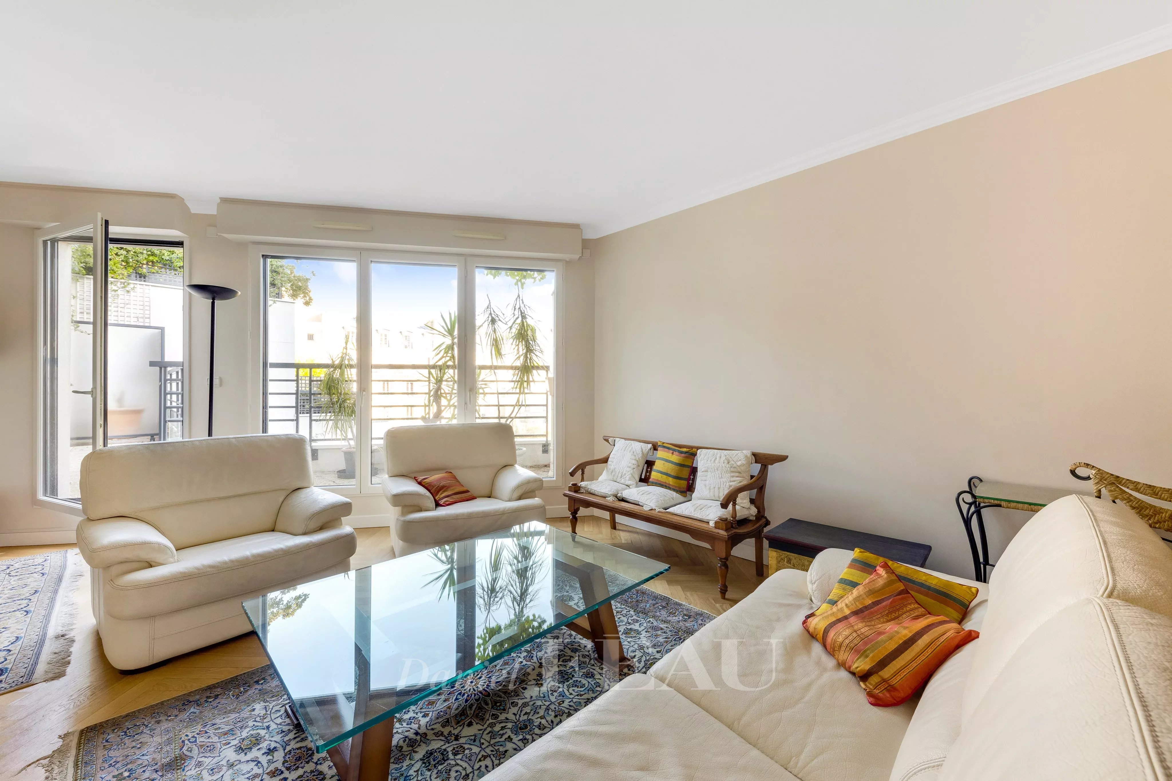 Living-room Wooden floor
