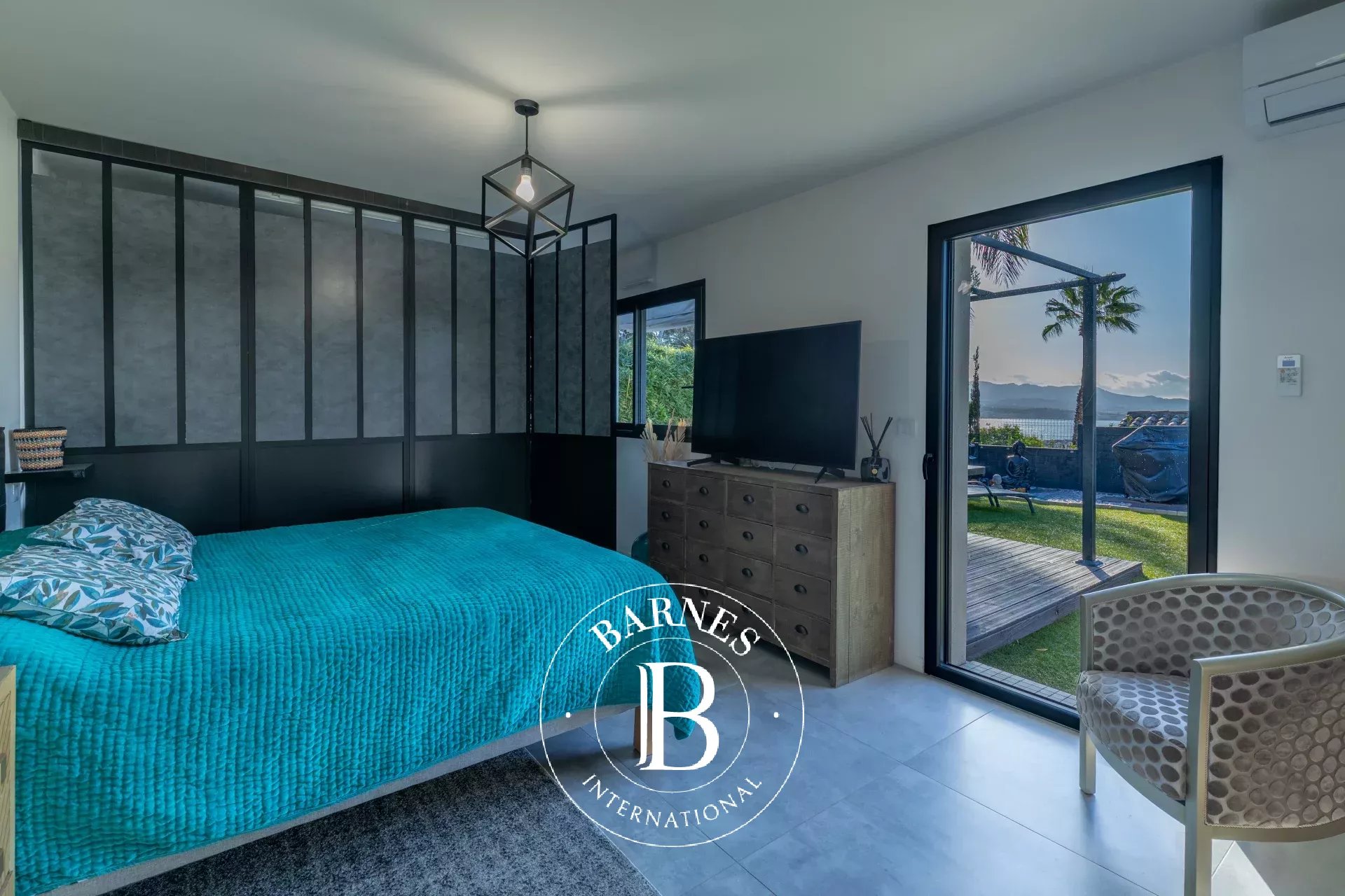 Sanary-sur-Mer  - Appartement 5 Pi&egrave;ces 4 Chambres - picture 14