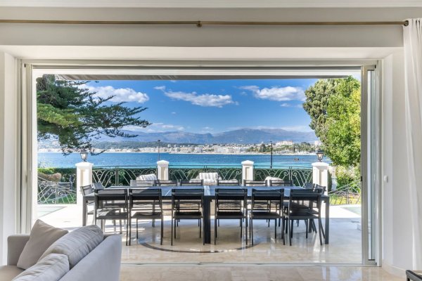 Luxury Villa Cap d'Antibes | Iconic Seafront Legacy Estate Antibes — photo 6