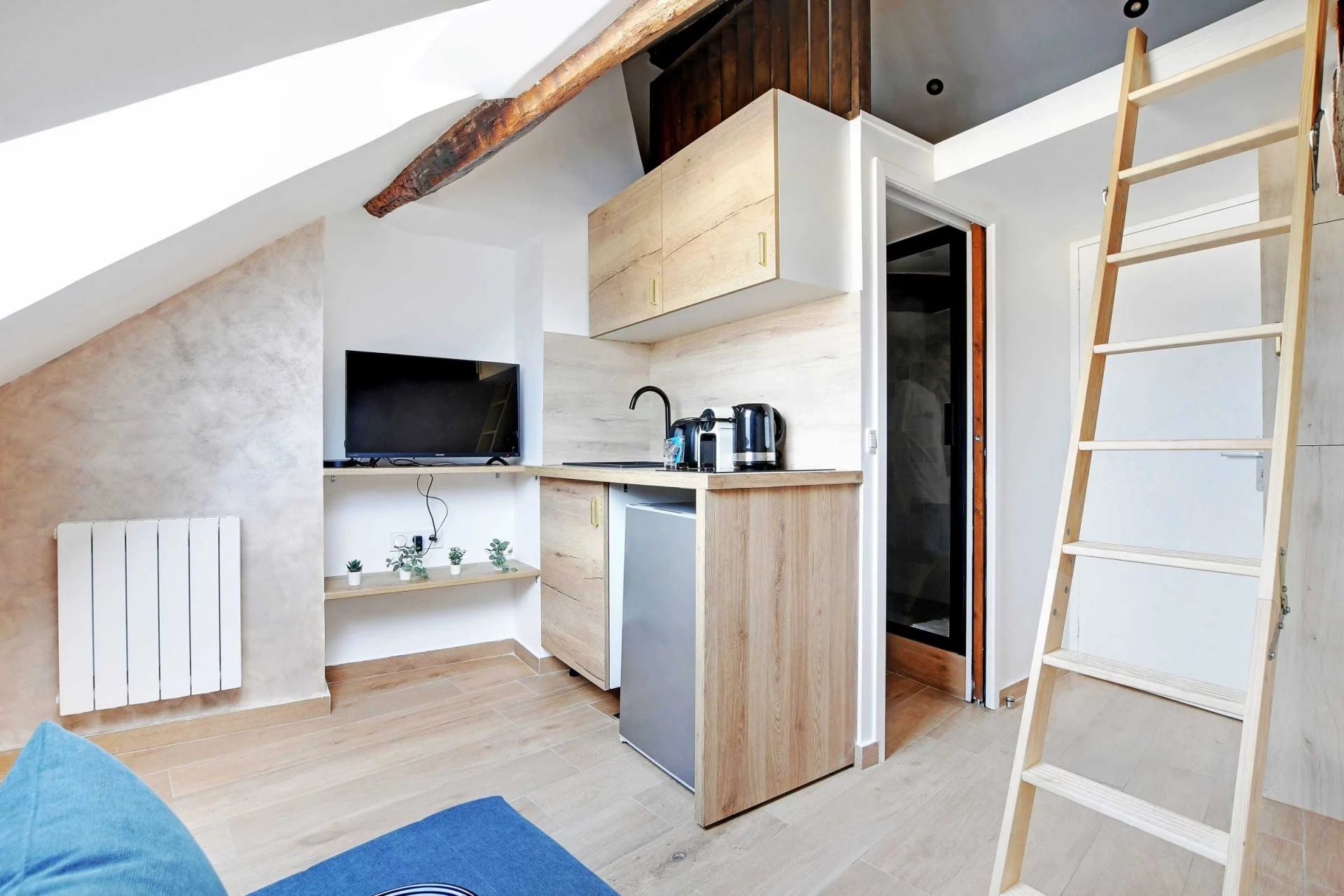 Studio de charme de 10 m² au cœur de Saint-Germain-des-Prés - Image 1