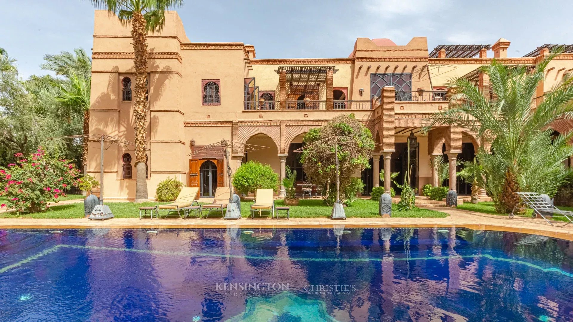 10 Bedroom Villa/Townhouse's Image 45