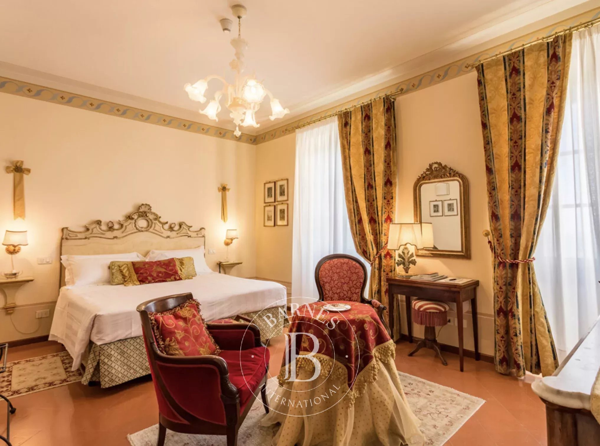 Cortona  - Hôtel 35 Pi&egrave;ces 25 Chambres - picture 11
