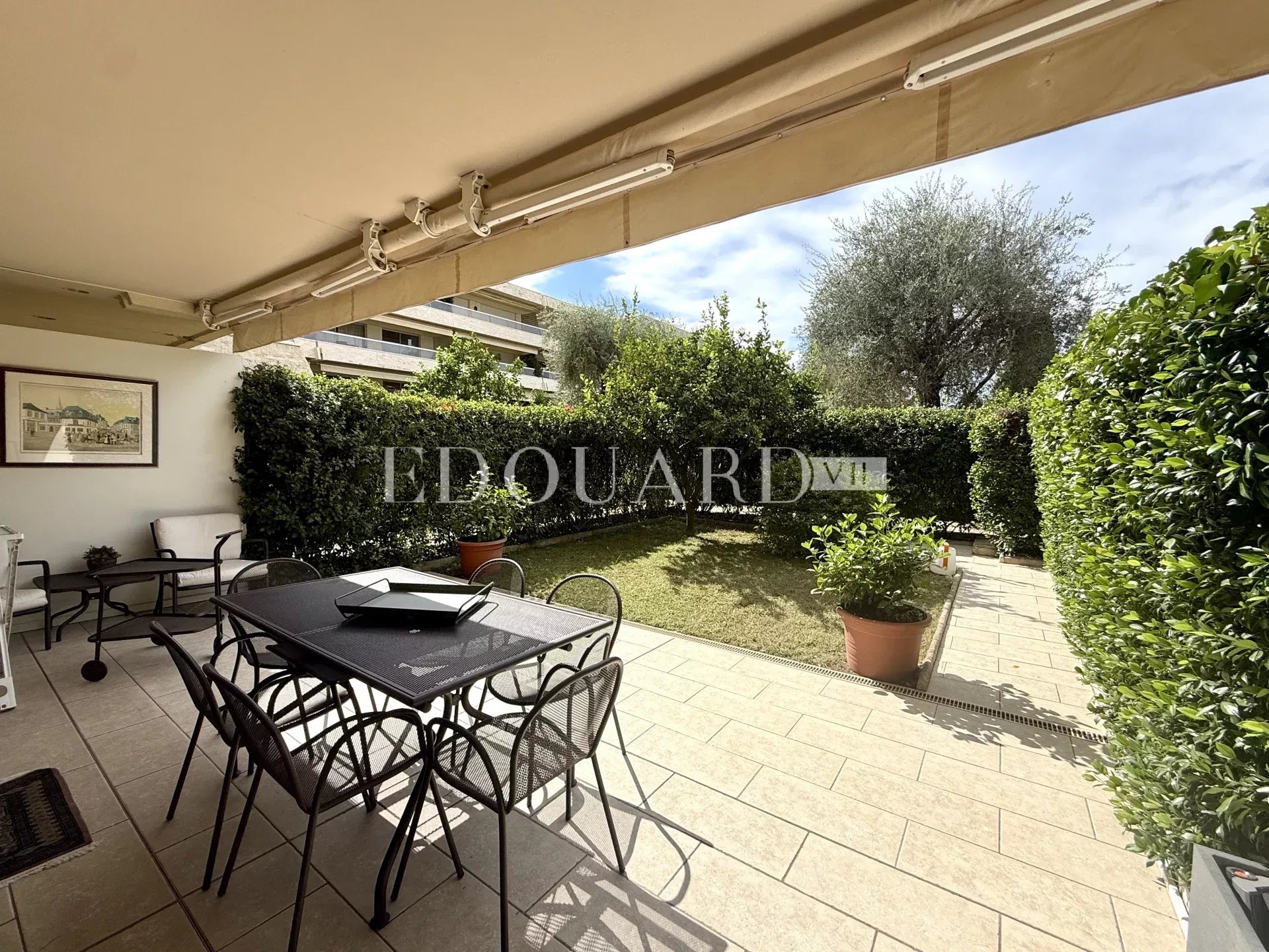 Appartement 3 pièces 80 m² · à Roquebrune-Cap-Martin · 80 m² · 950 000 €