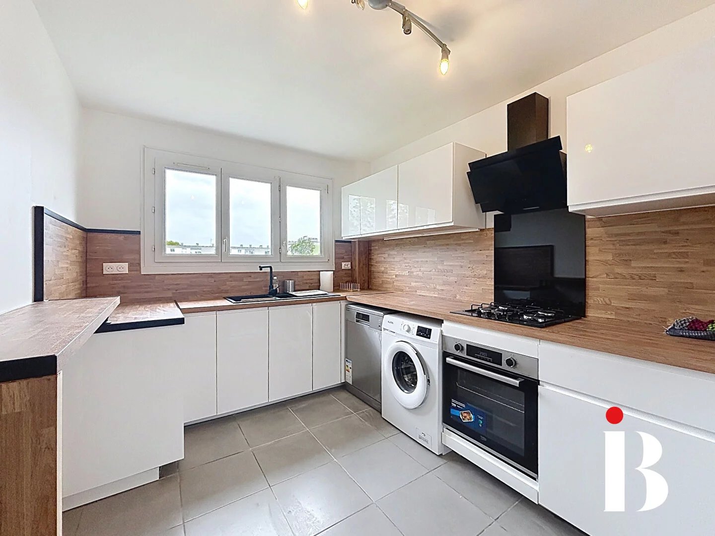 Appartement Saint Herblain 4 pièce(s) 86.82 m2 meublé