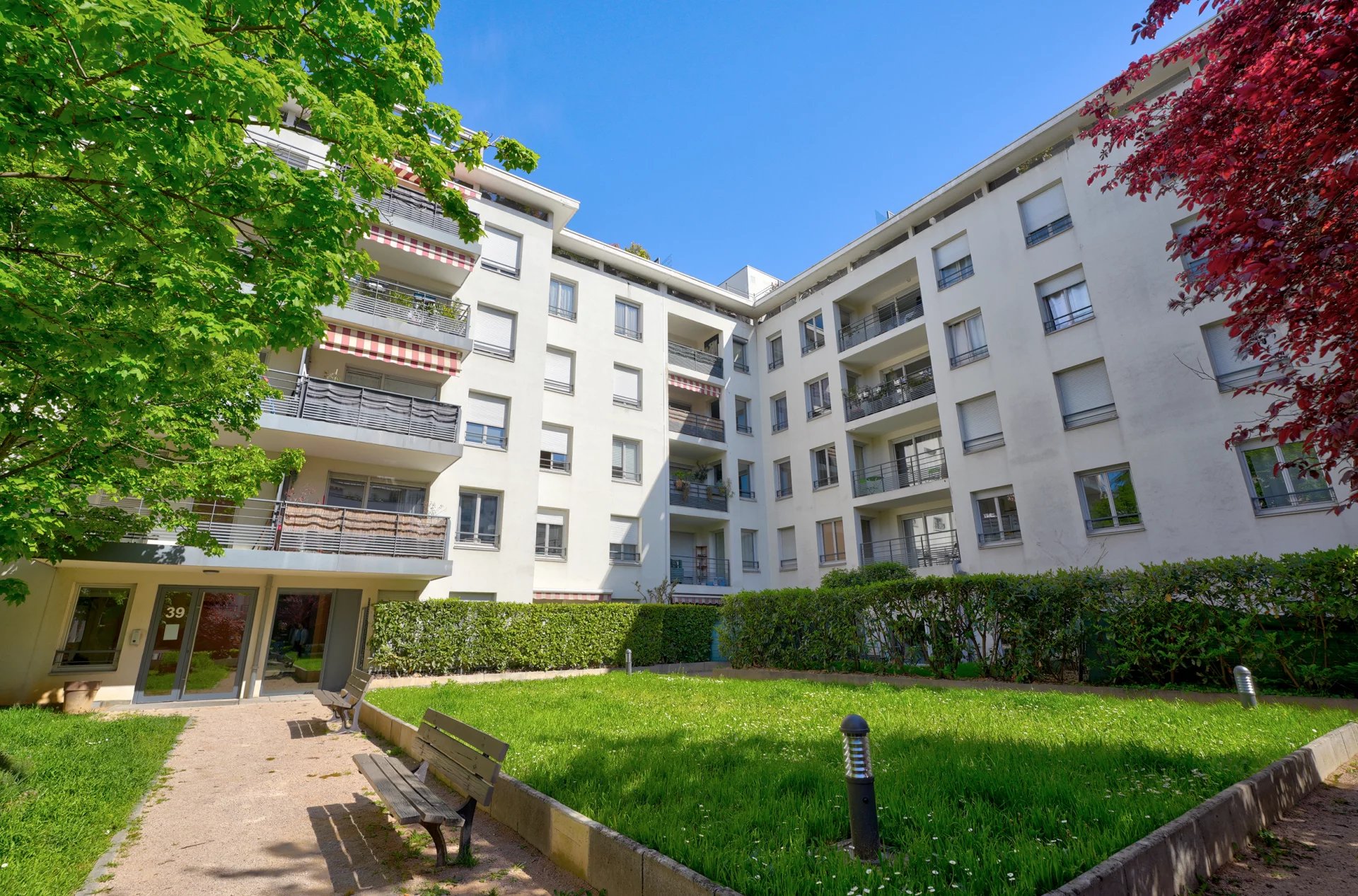 Agence immobilière de 
