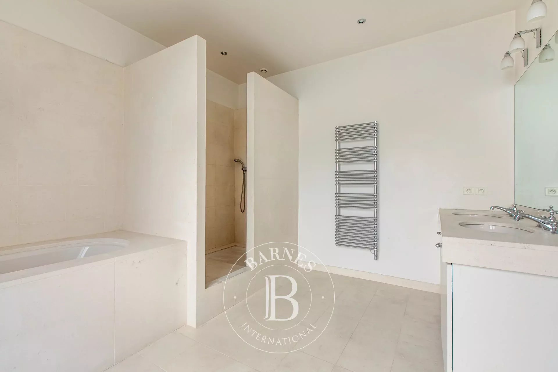 Daire Paris 16ème - picture 22