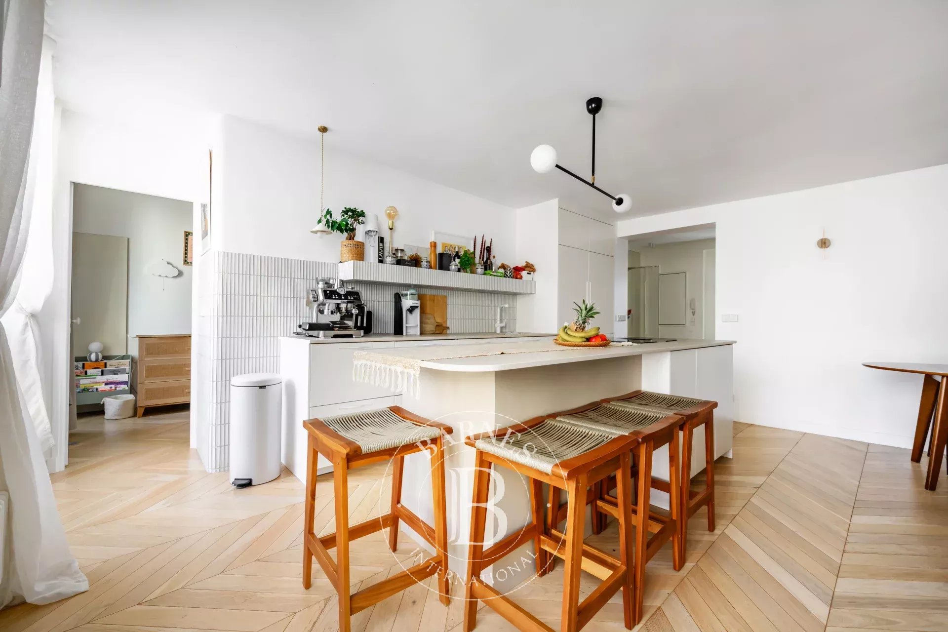 Daire Paris 3ème - picture 7