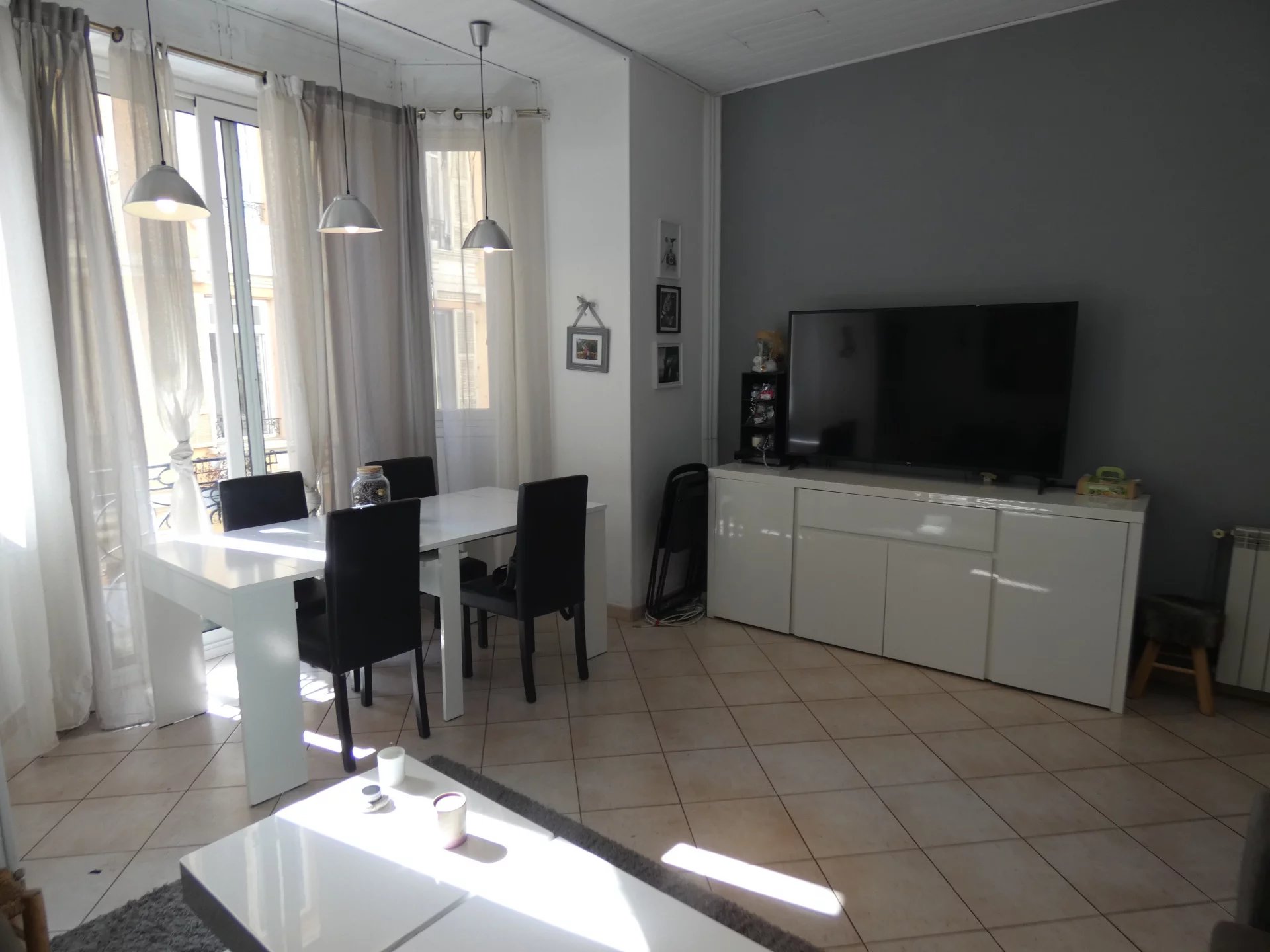 BEAUSOLEIL 4 PIECES CENTRE VILLE CALME