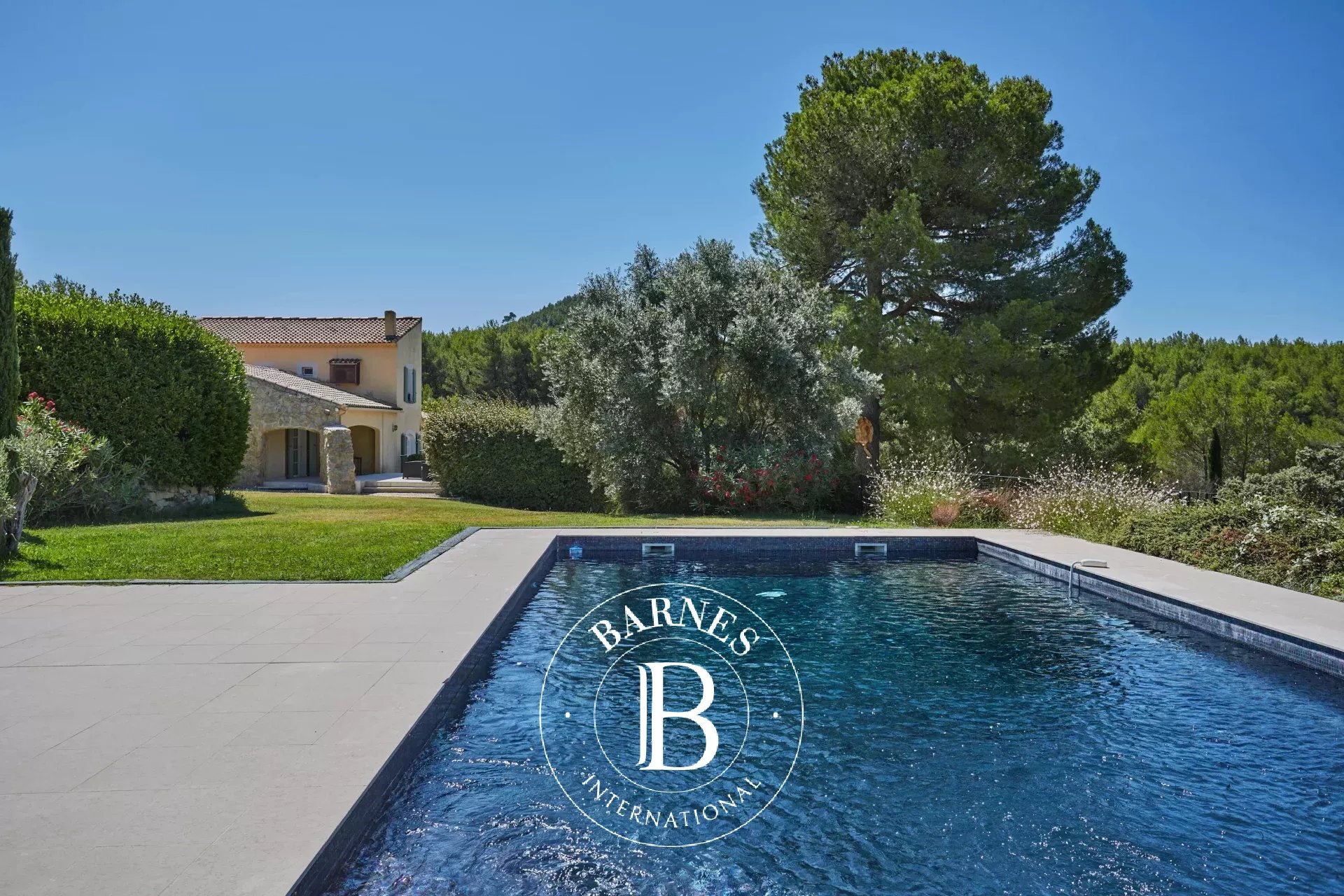 Propriété Aix-en-Provence  -  ref 86901039 (picture 1)