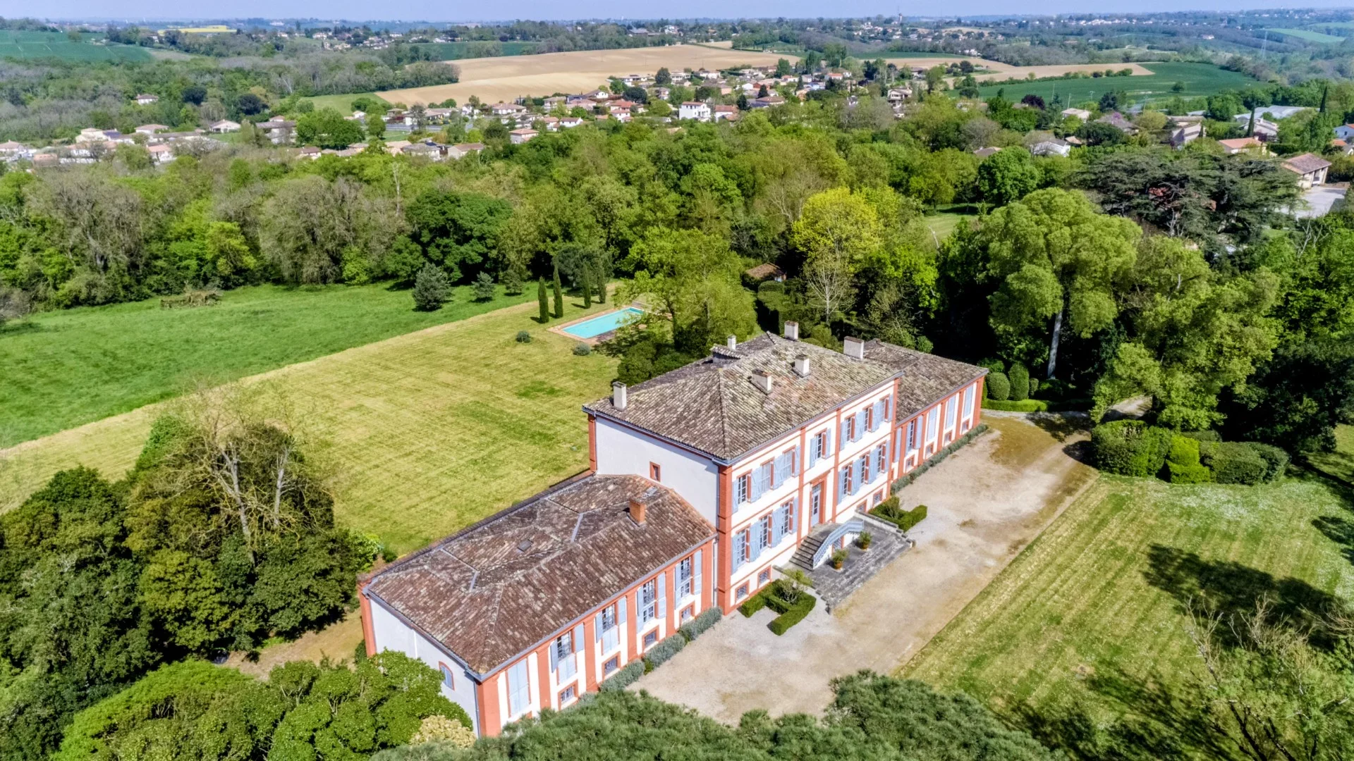 Quint-Fonsegrives - South France