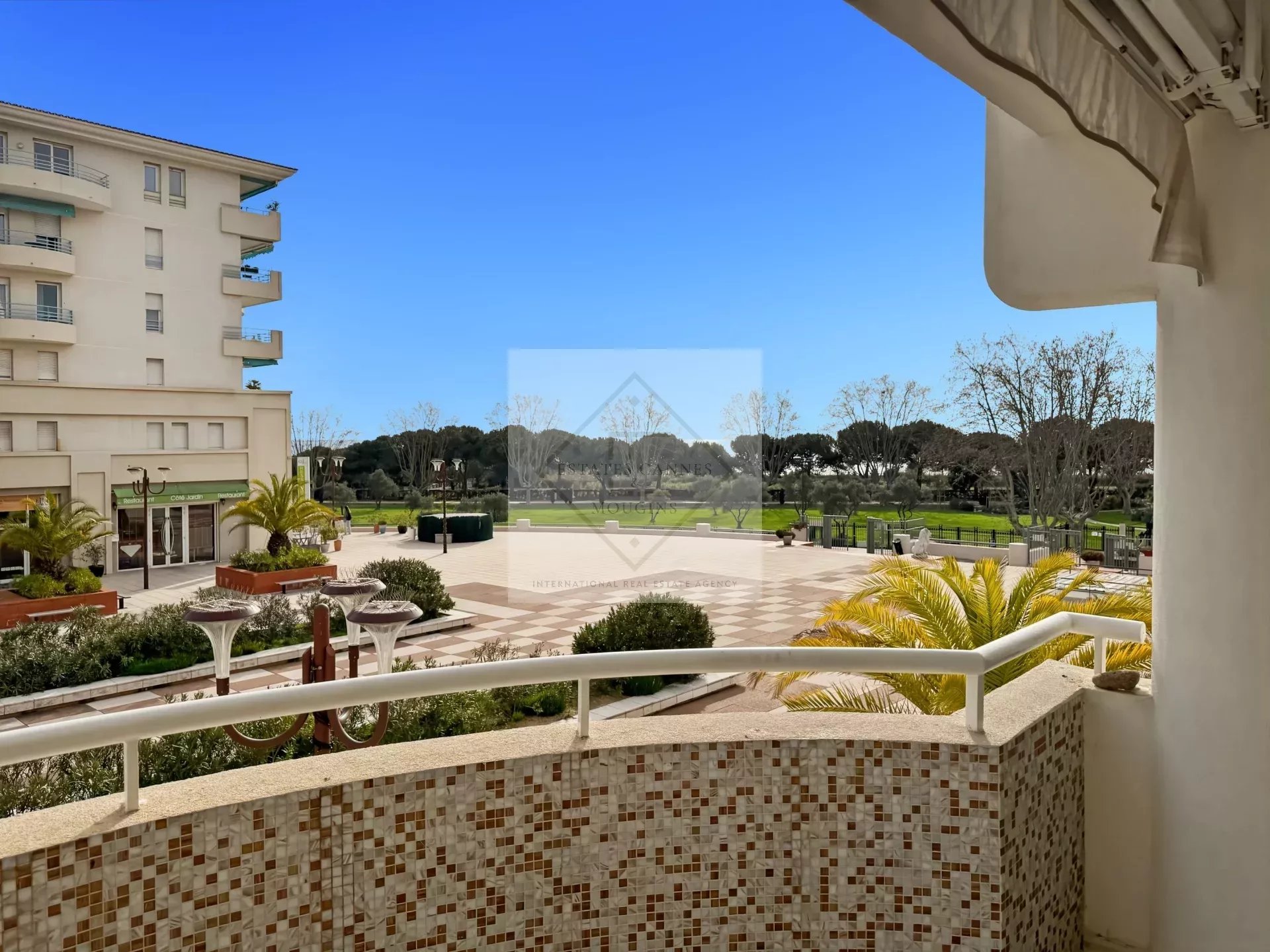 Juan-les-Pins – Résidence en bord de mer — photo 2