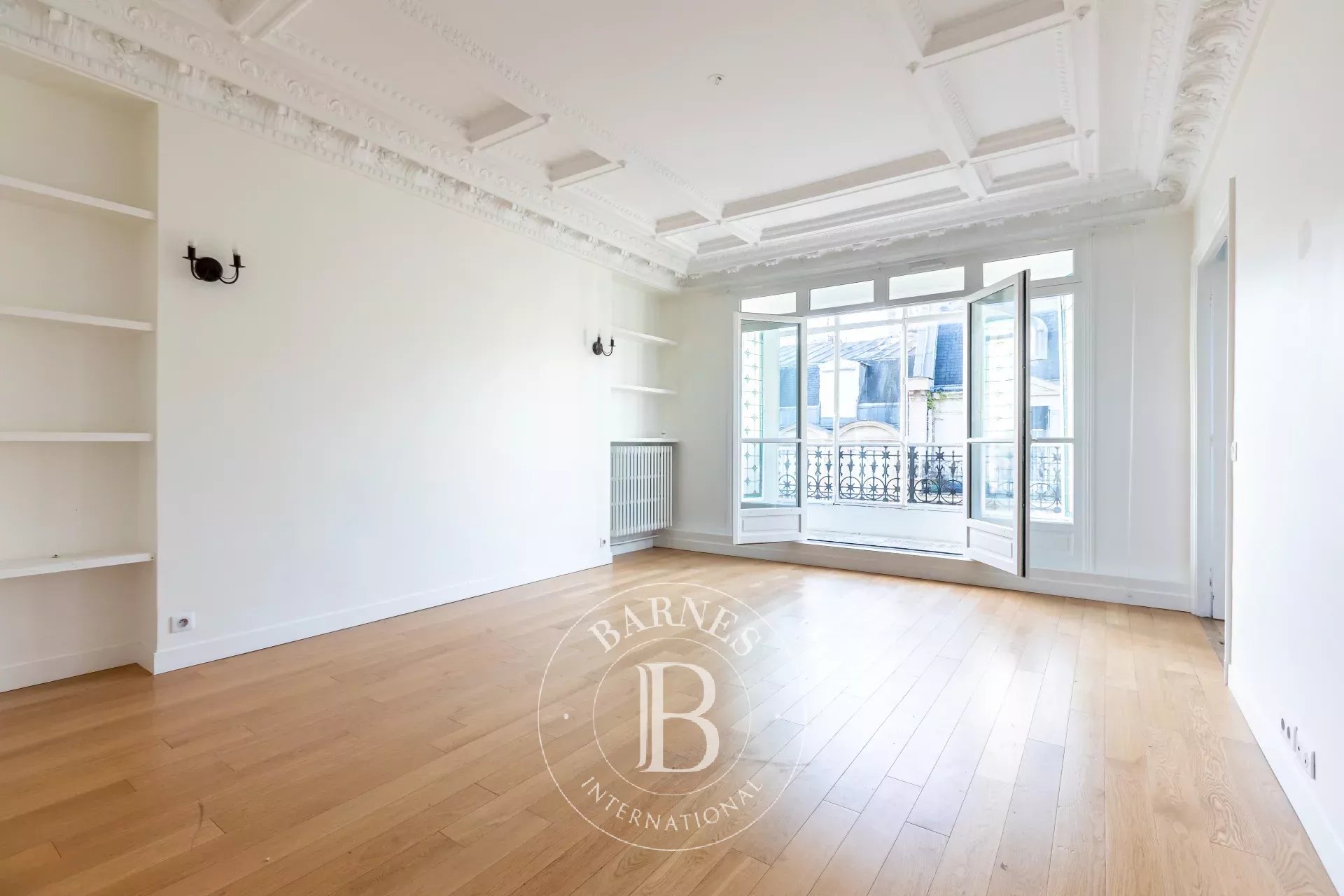 Daire Paris 8ème - picture 7