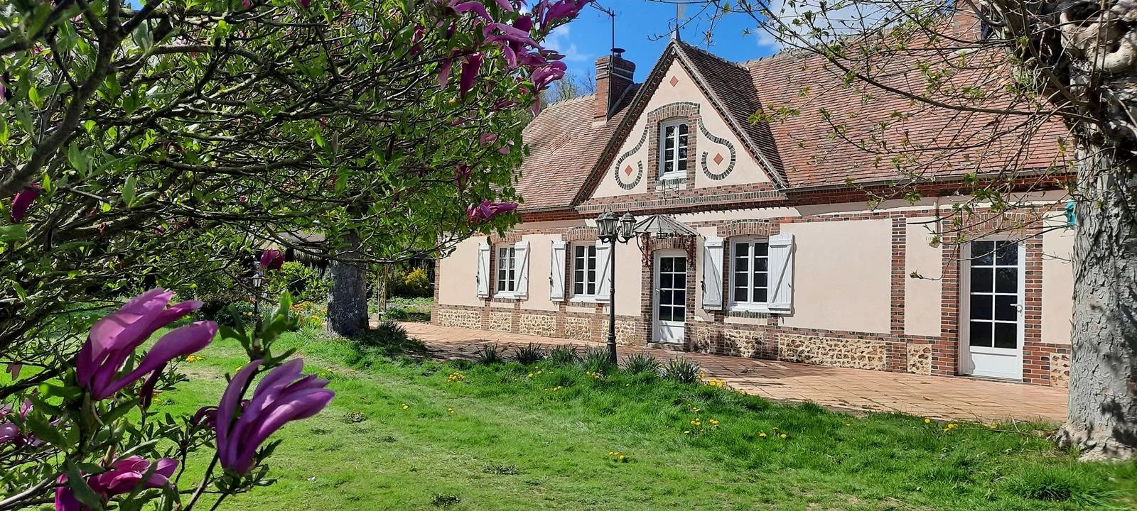 Agence immobilière de AGENCE DE LA BARRE EN OUCHE