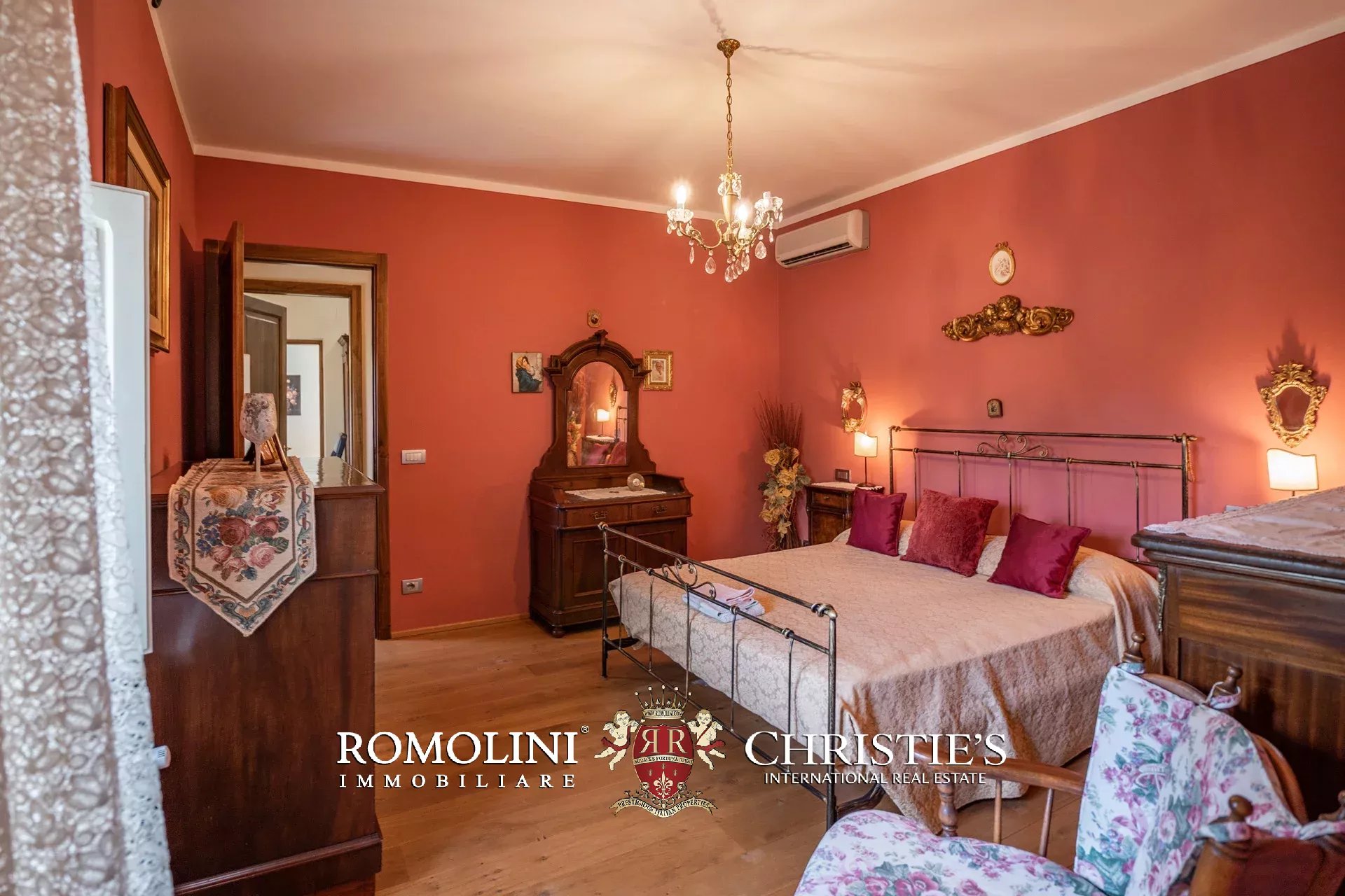 3 Bedroom Villa/Townhouse's Image 47
