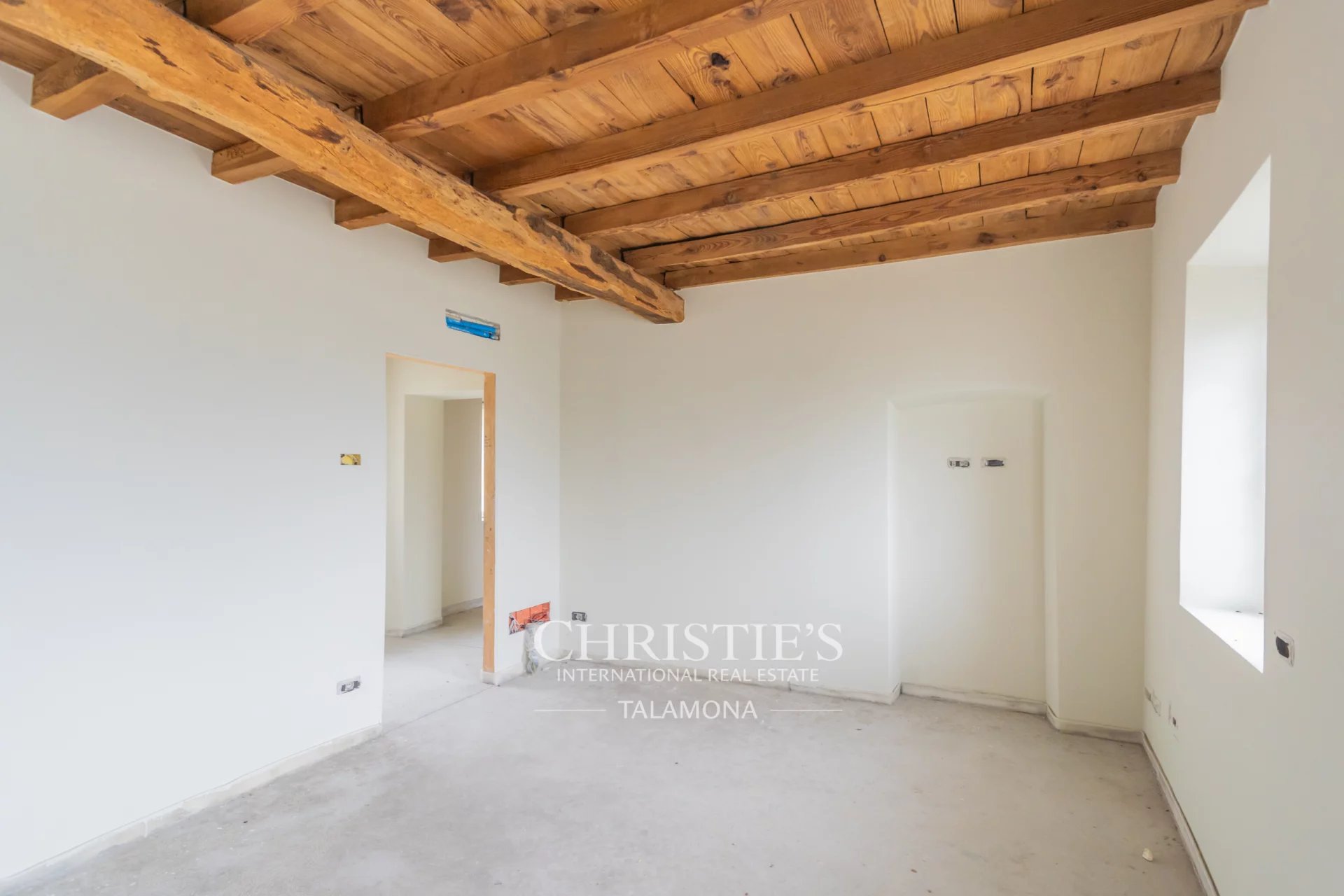 4 Bedroom Villa/Townhouse's Image 31