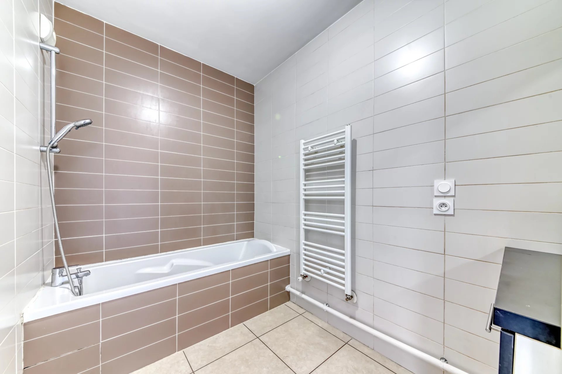 86351197 Vente Villeurbanne