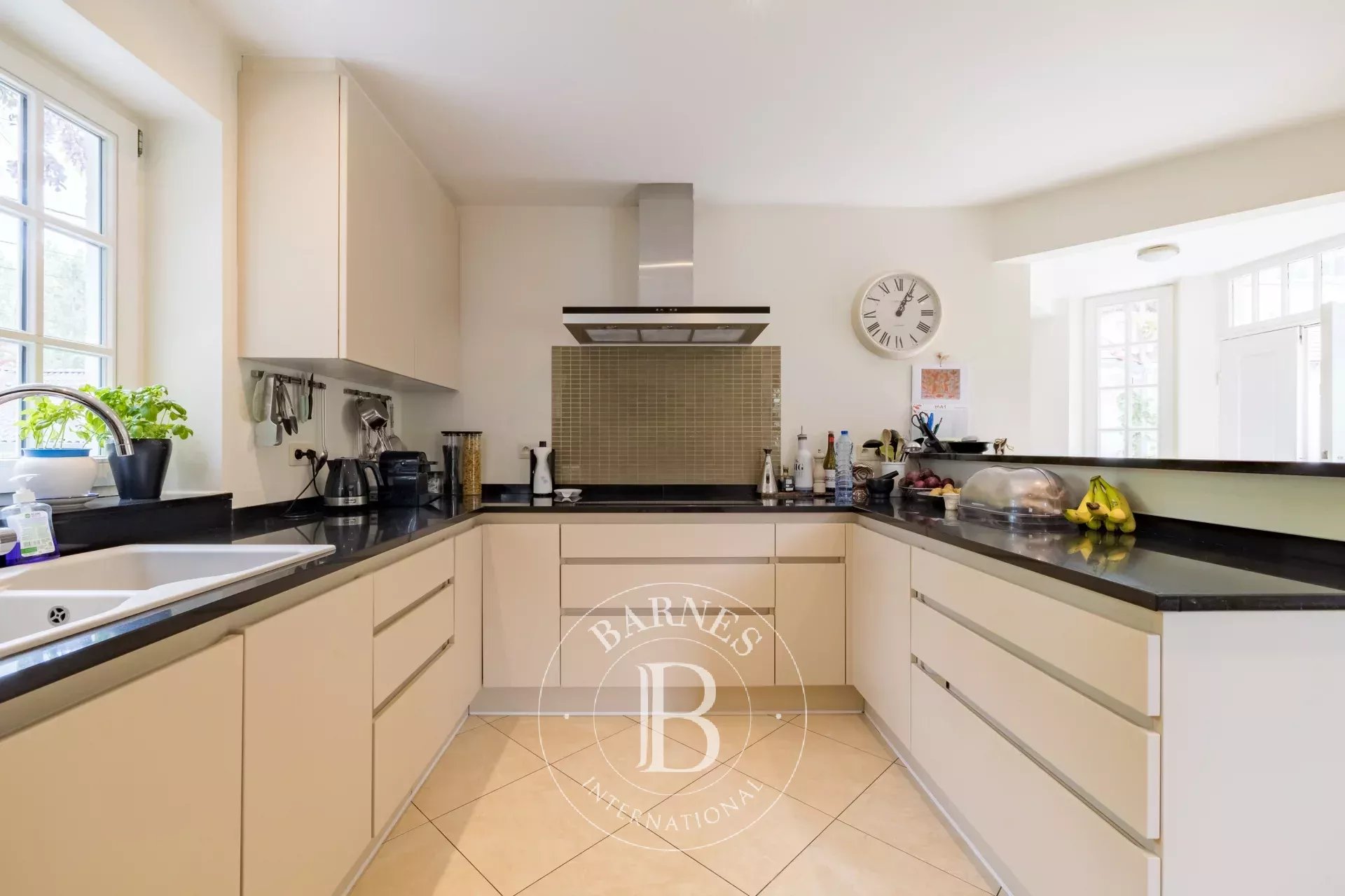 Charming villa in a sought-after neighborhood of Lasne.