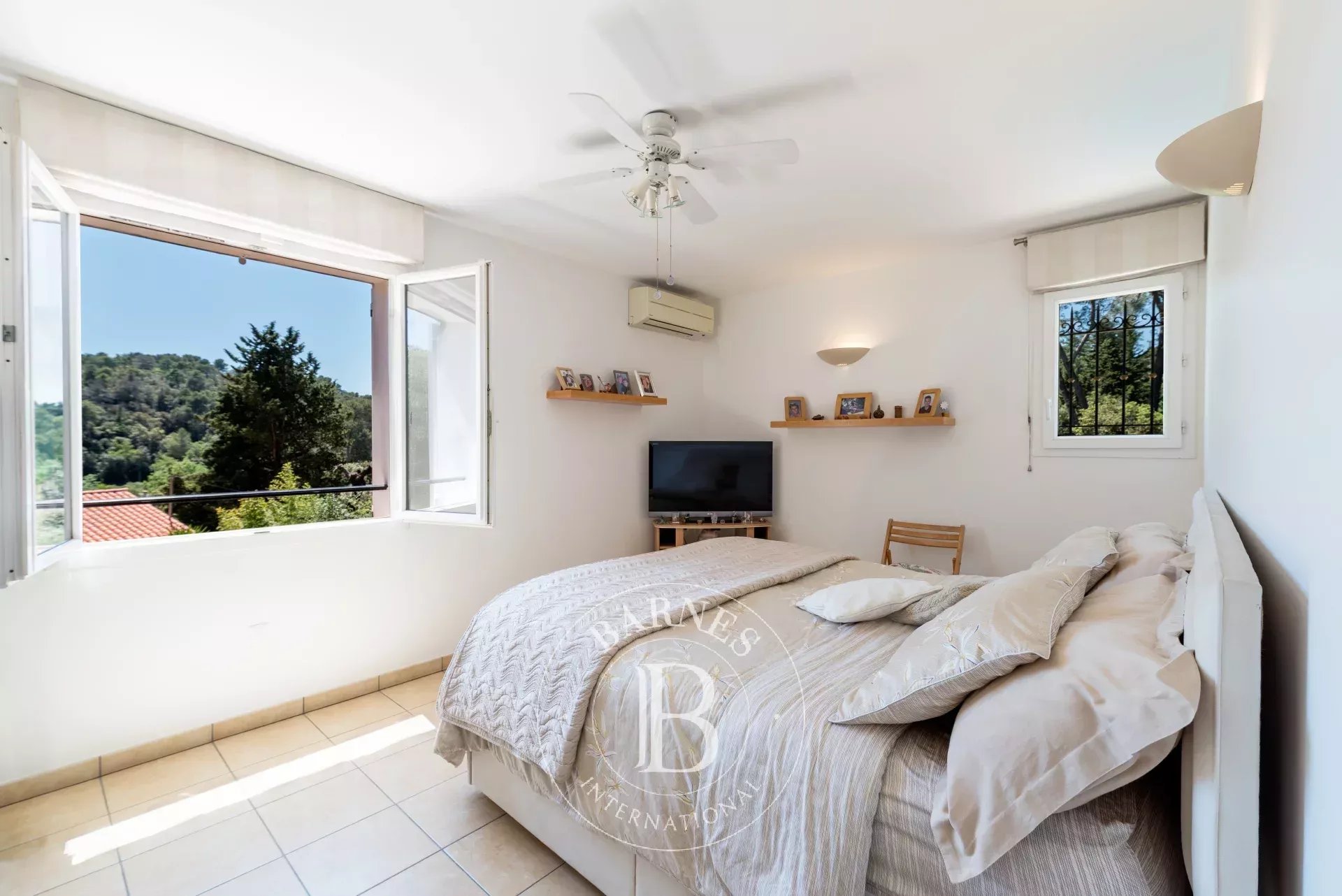 Villa Valbonne - picture 8