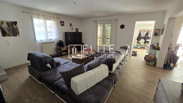 HOUSE 280m² TOURRETTES — photo 3