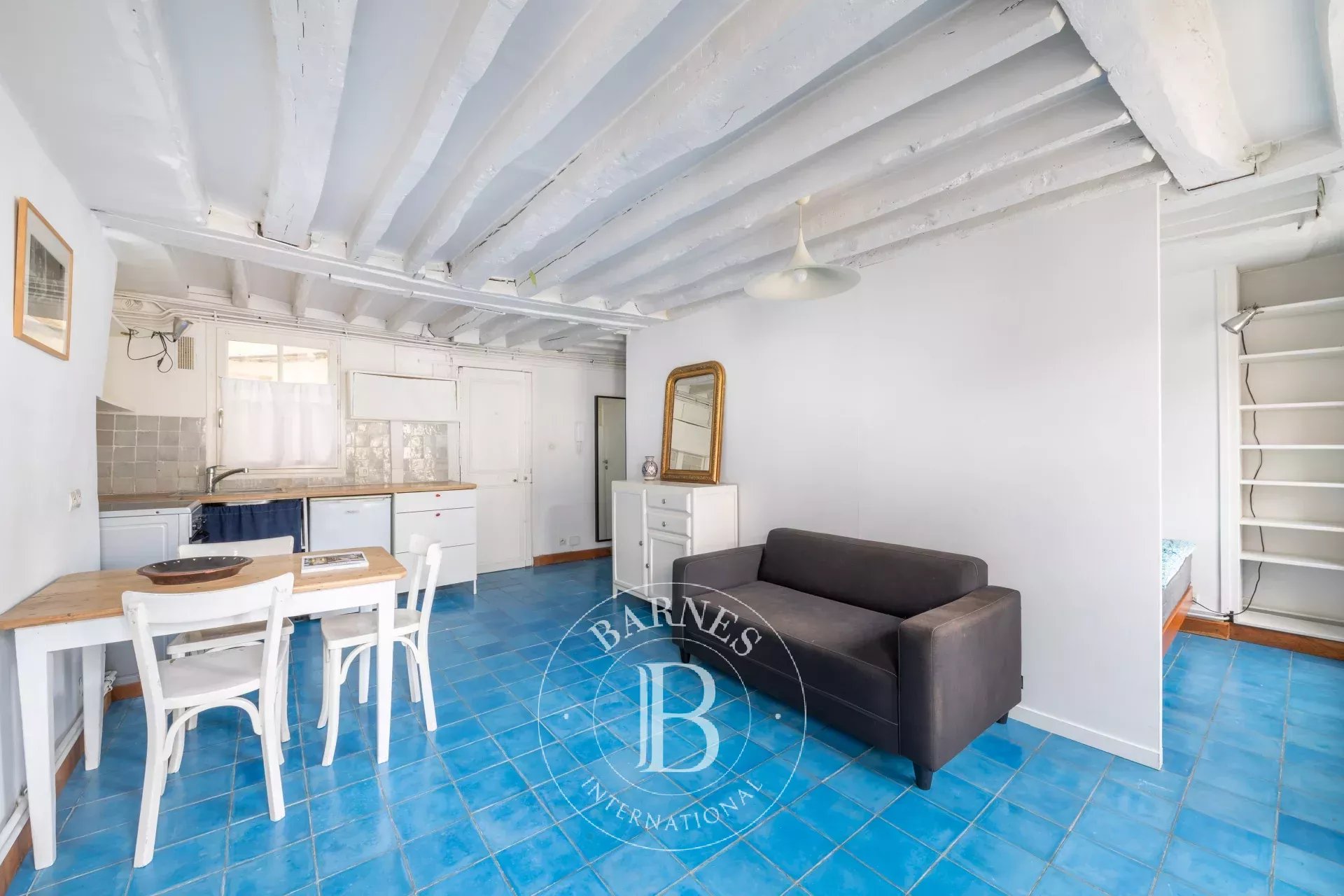 Daire Paris 4ème - picture 4