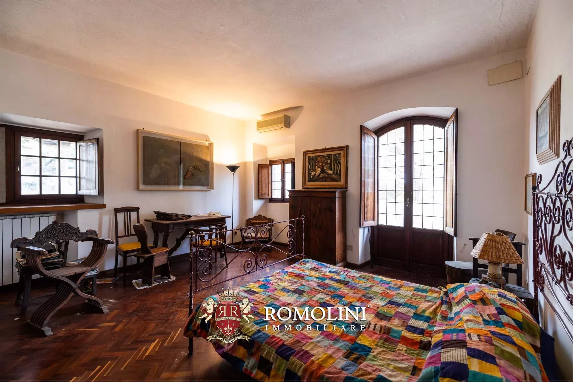 7 Bedroom Villa/Townhouse's Image 28