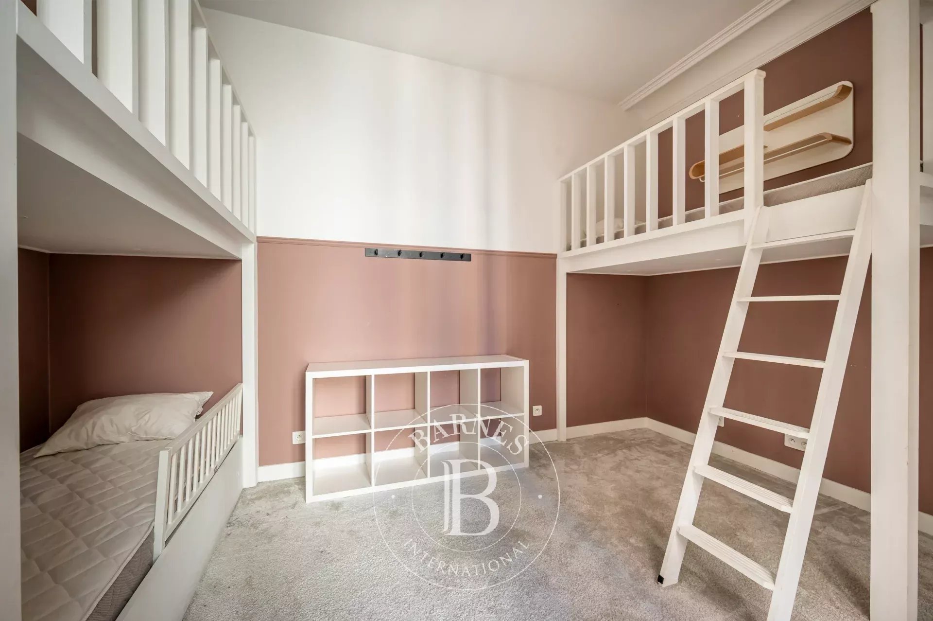 Paris  - Apartment 3 Bedrooms - picture 11