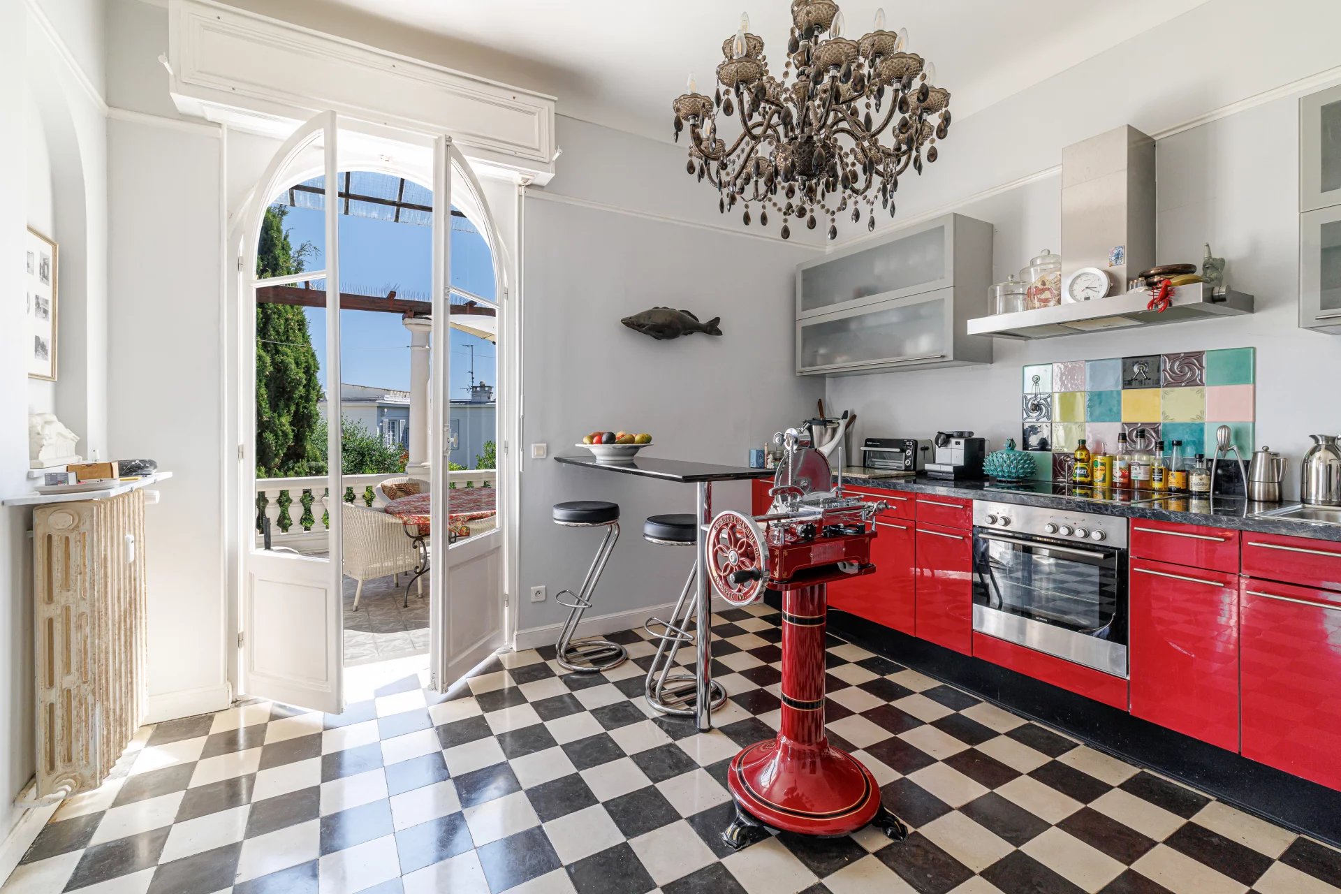 Art Deco Villa T7 environ 235 m² avec jardin, aperçu mer Baumettes à Nice