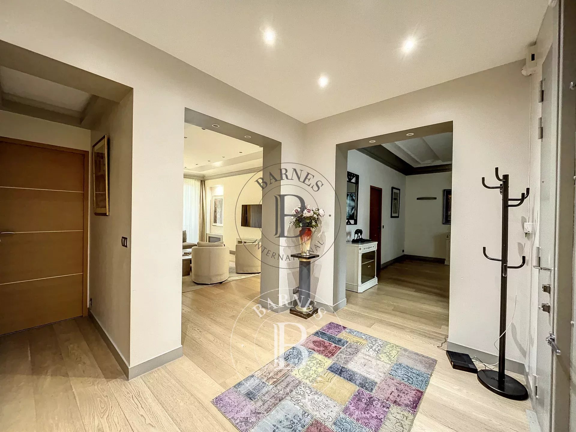 Daire Paris 8ème - picture 7