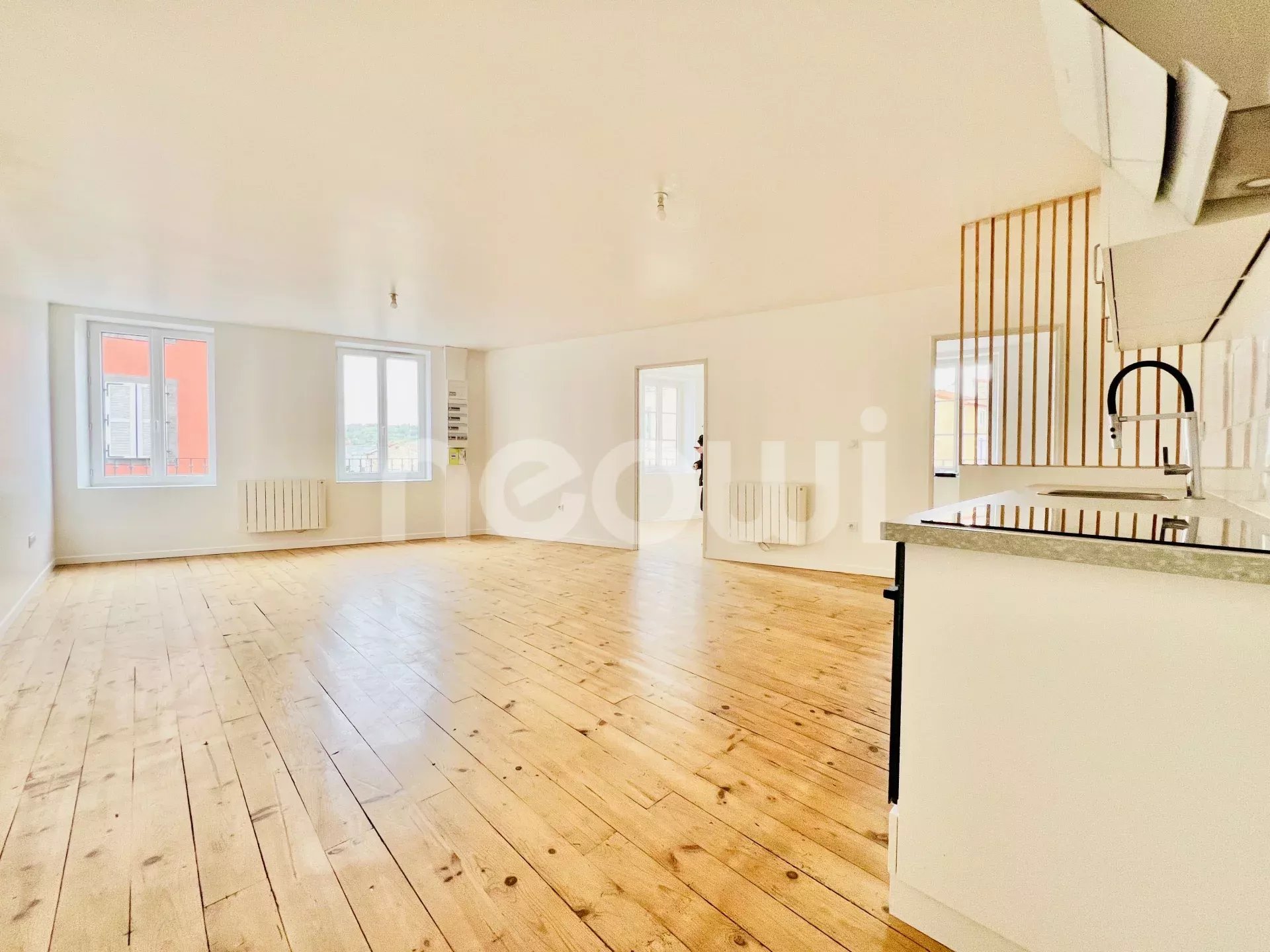 Sale Apartment Aigueperse