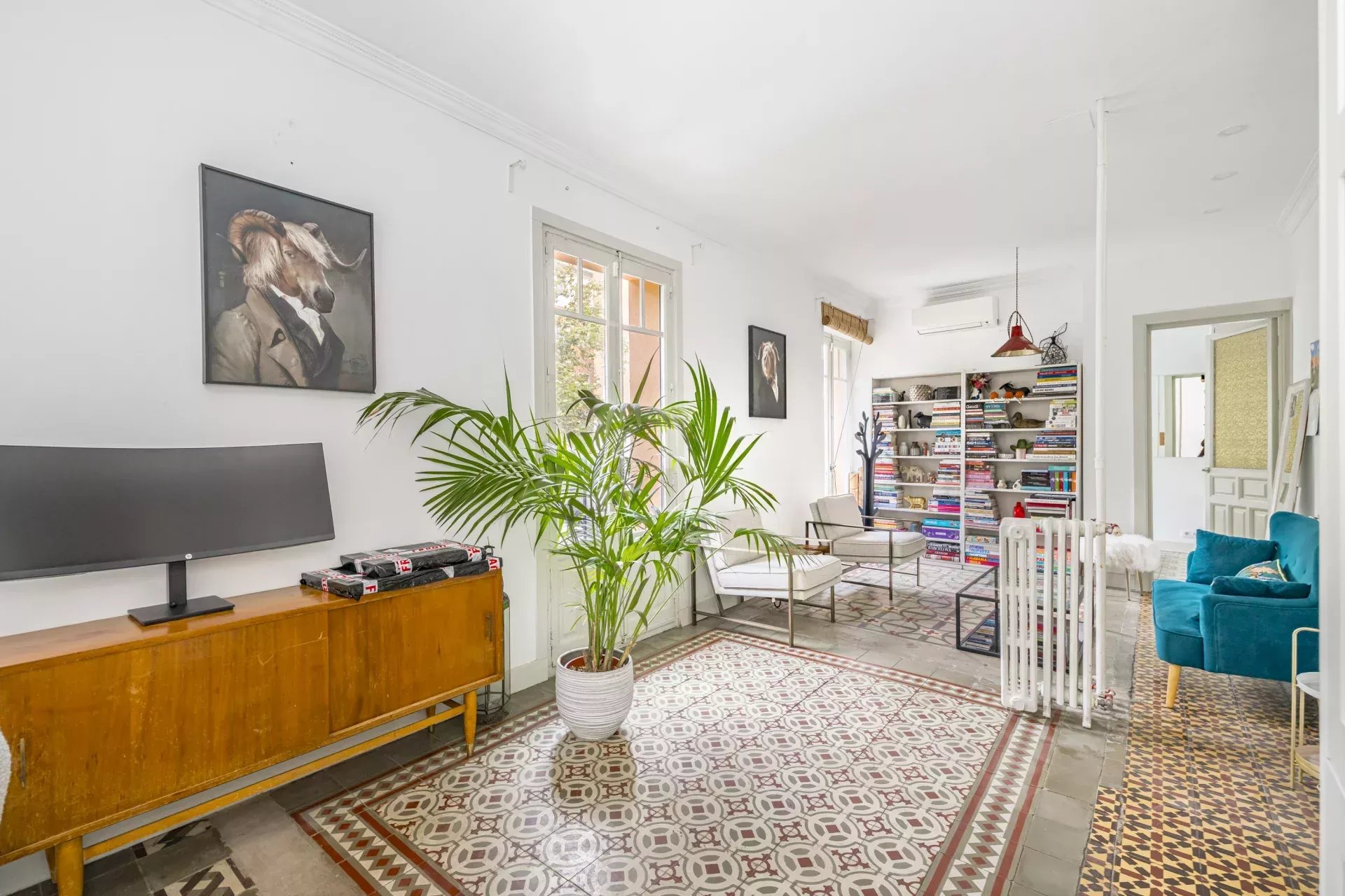 Your classic charm home with potential in Chamberí