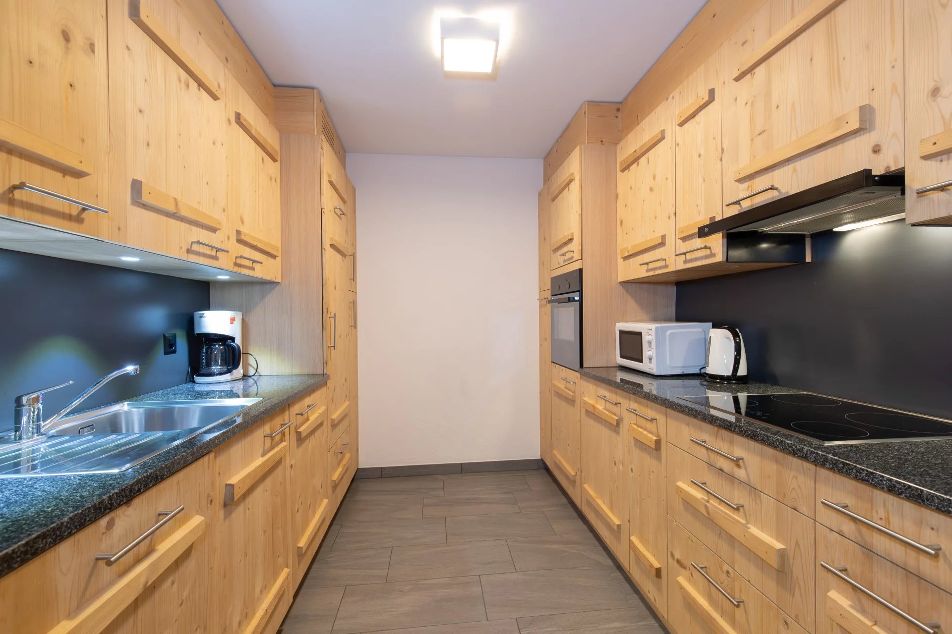 Veysonnaz 3.5 rooms - ski in & out