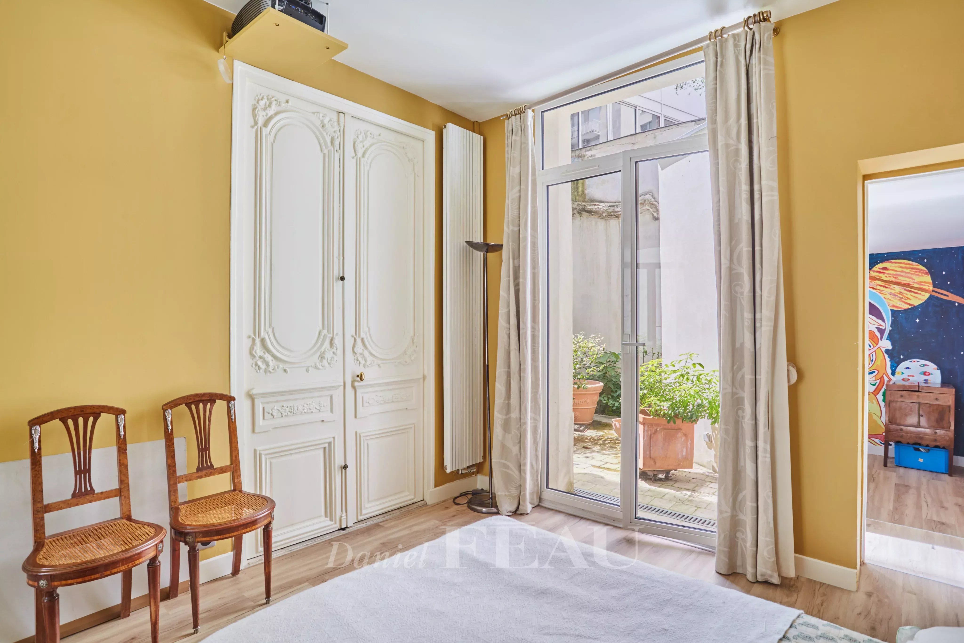 Sale Apartment Paris 7th