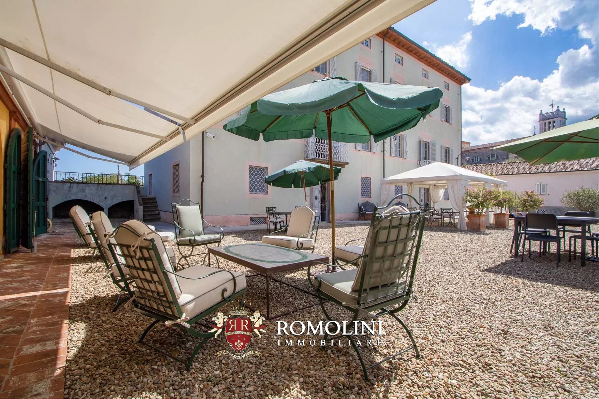 12 Bedroom Villa/Townhouse's Image 30