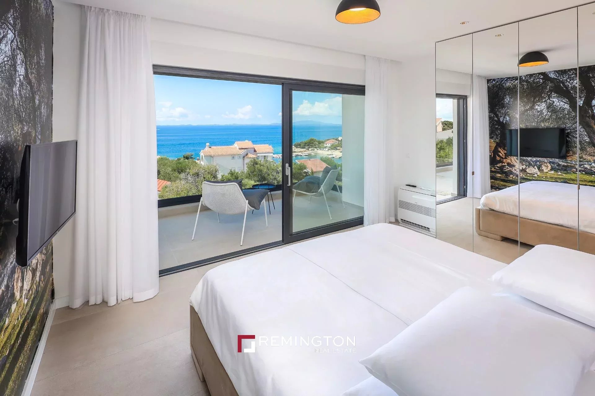 3 Bedroom Villa/Townhouse's Image 7