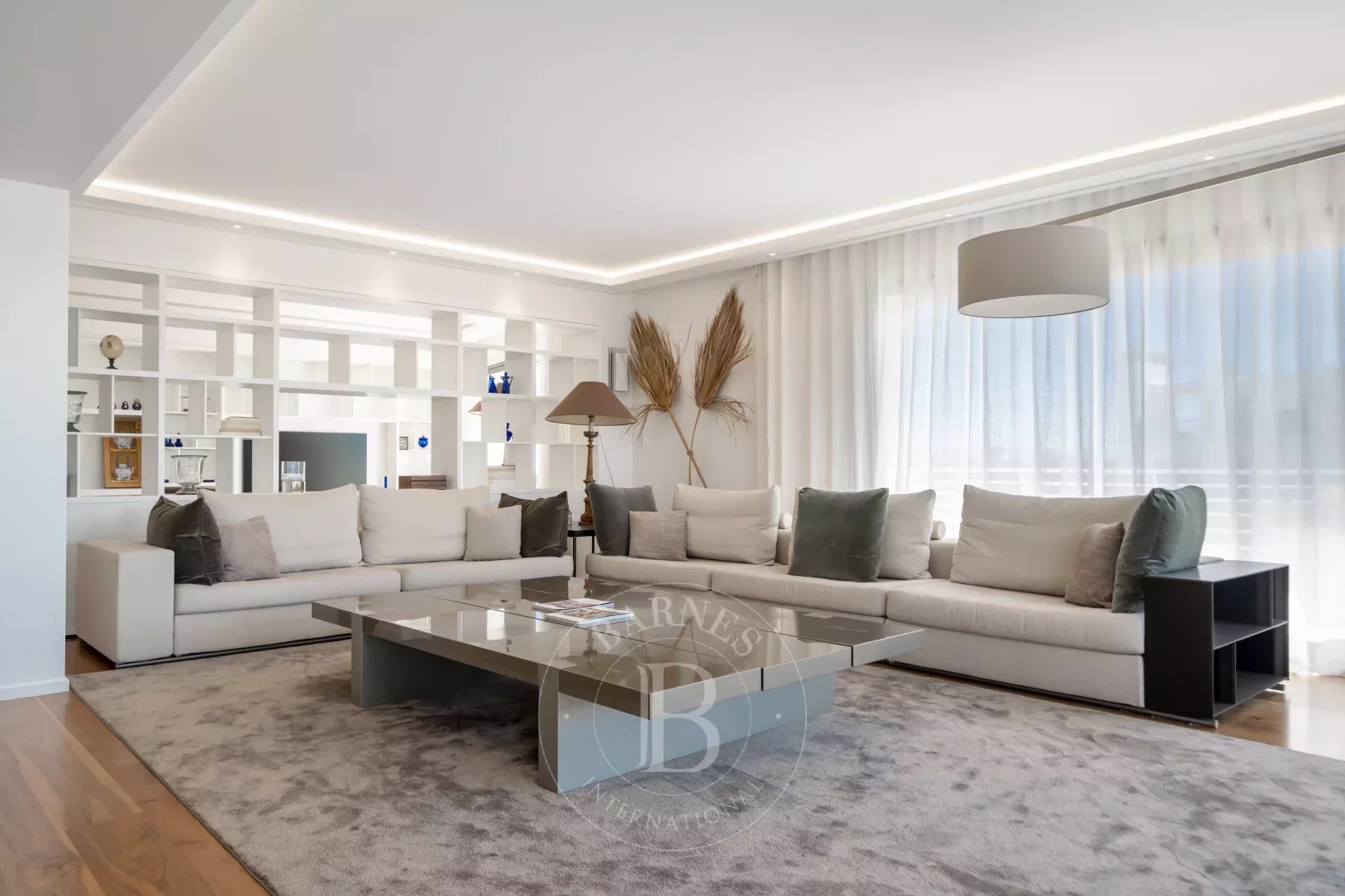 CO-EXCLUSIVITY - CANNES CROISETTE - 6-ROOM APARTMENT - MODERN - PANORAMIC SEA VIEW - picture 18