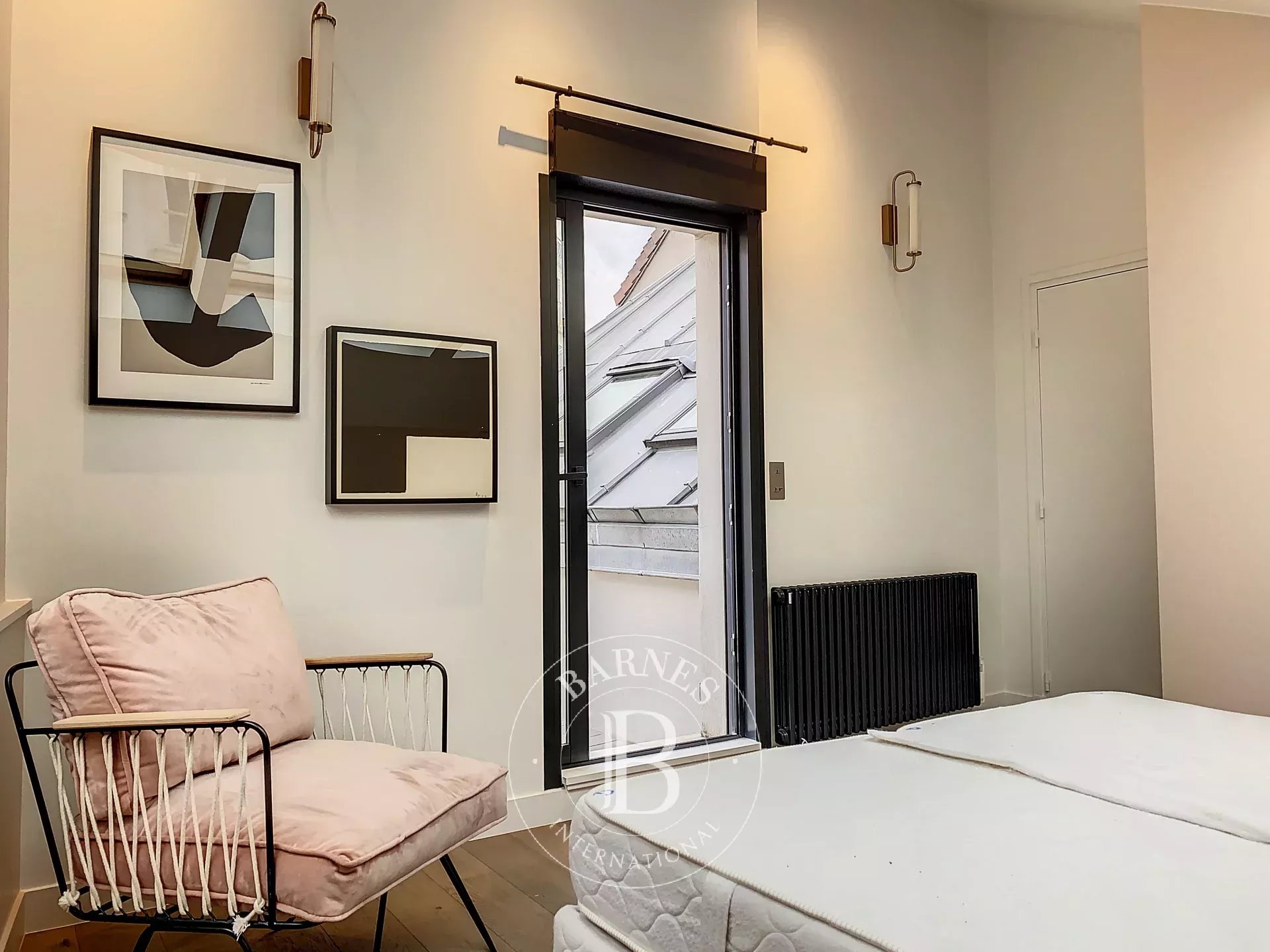 Ev Paris 18ème - picture 22