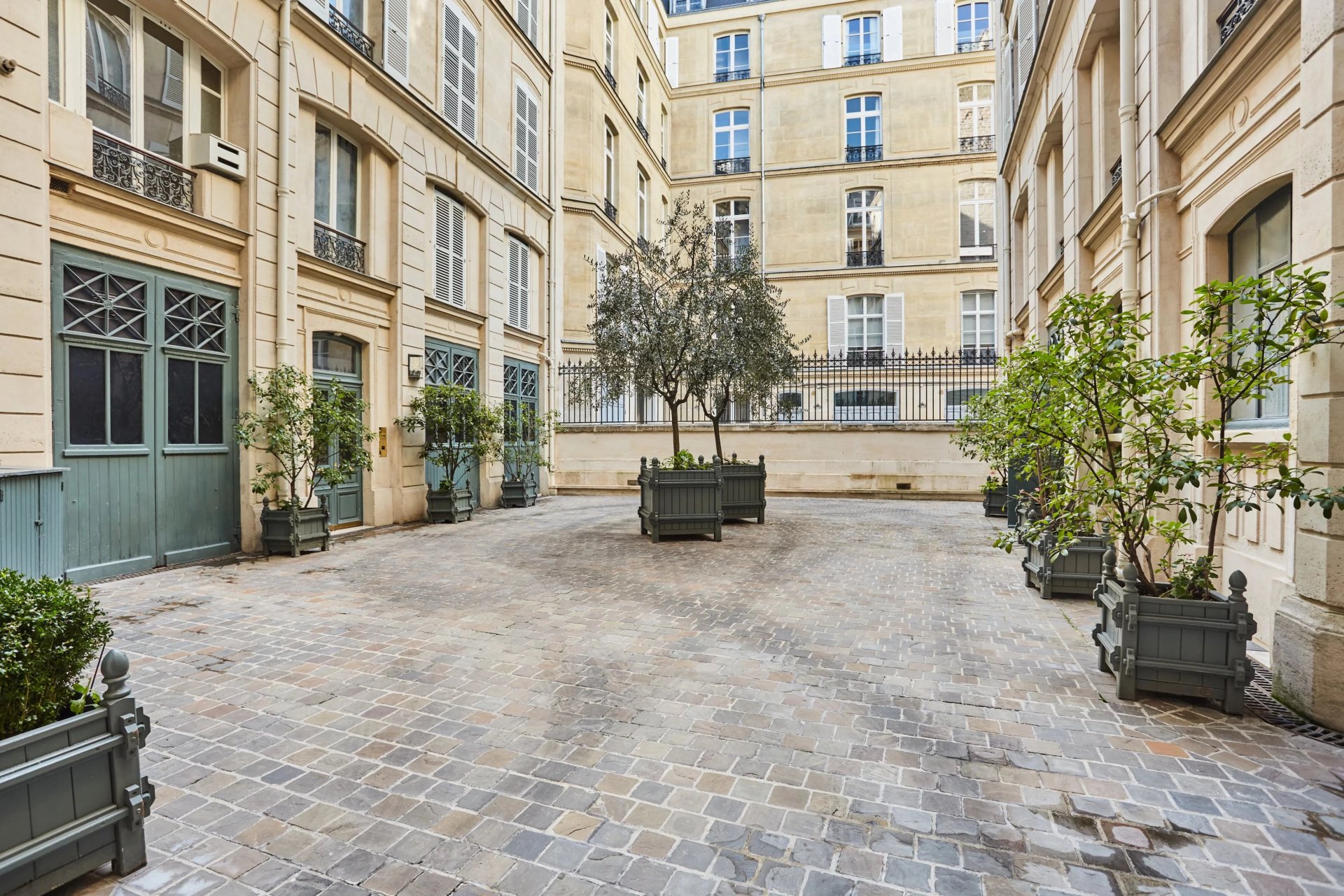 4 Bedroom Apartment/Flat's Image 22