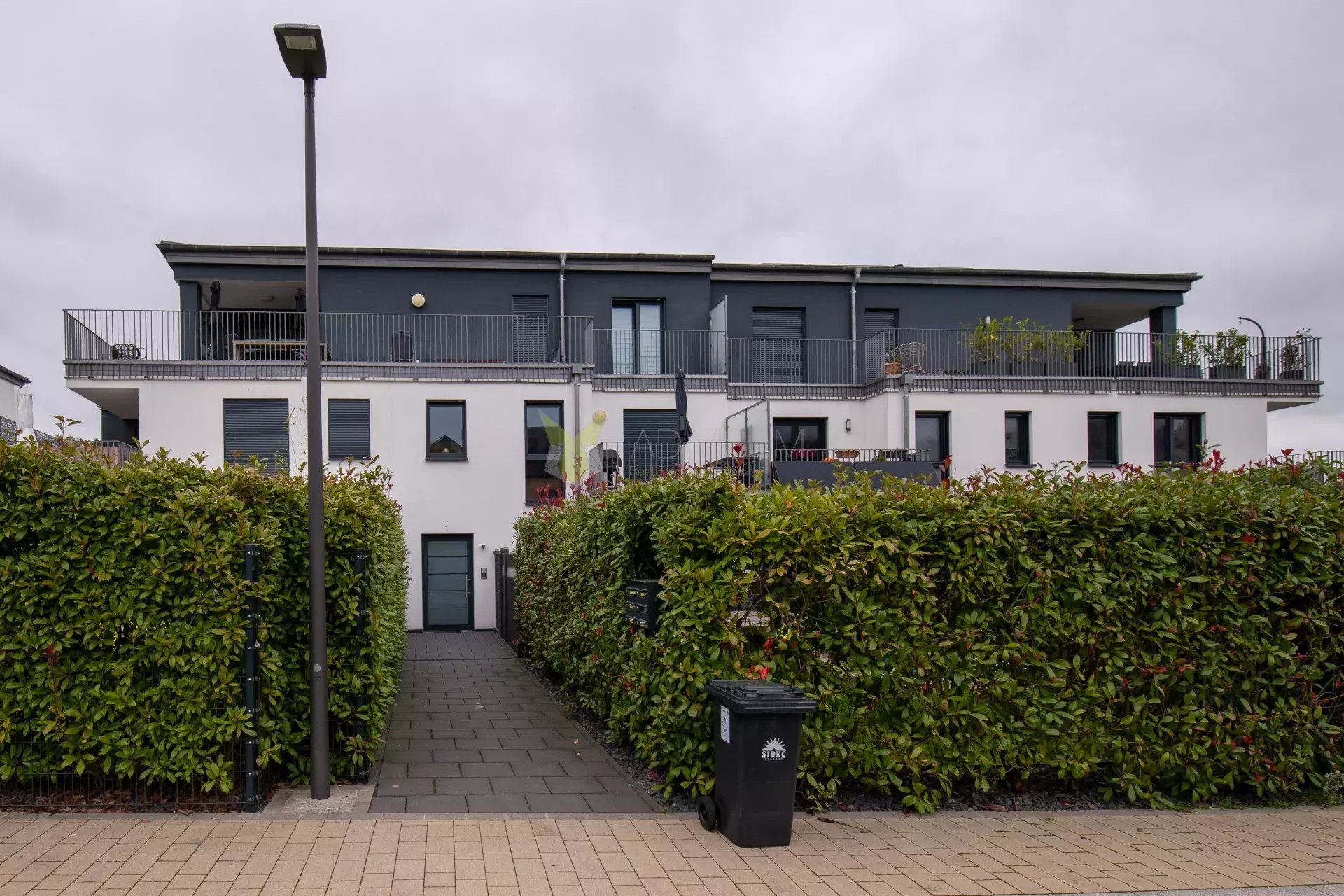 Appartement moderne de 2 chàc avec garage et emplacement extérieur