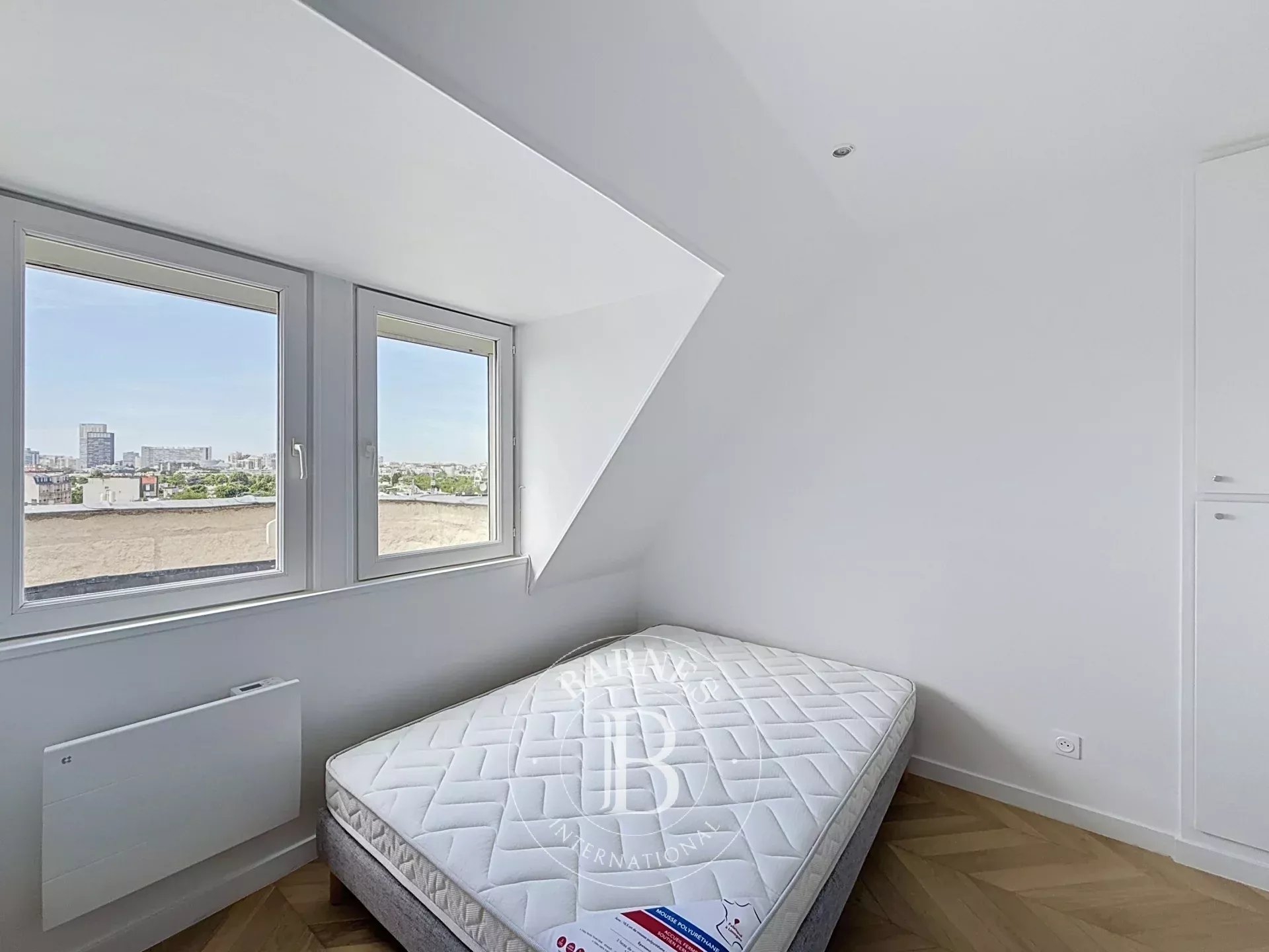 Neuilly-sur-Seine  - Appartement 2 Pi&egrave;ces, 1 Chambre - picture 4