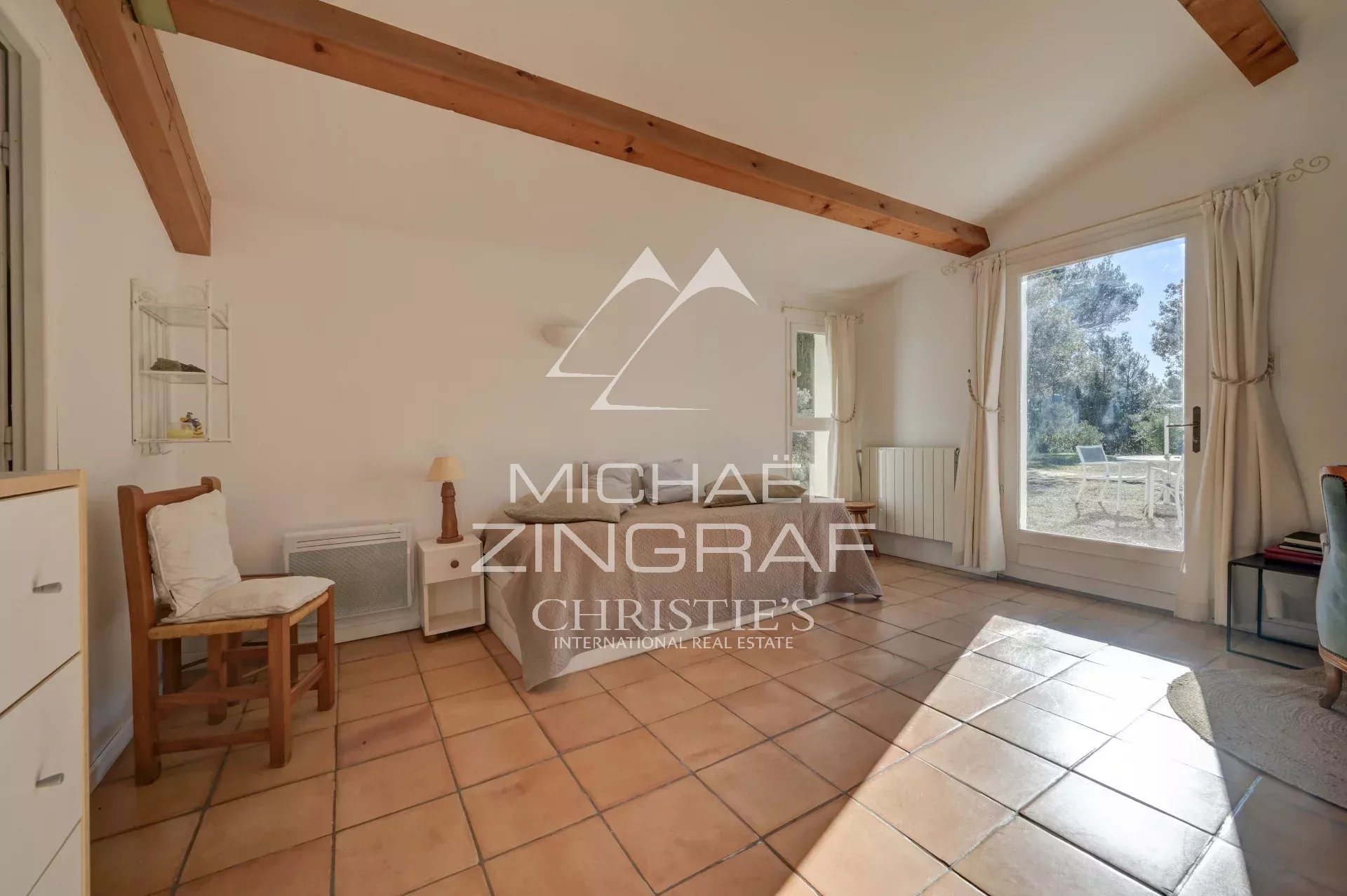 5 Bedroom Villa/Townhouse's Image 9