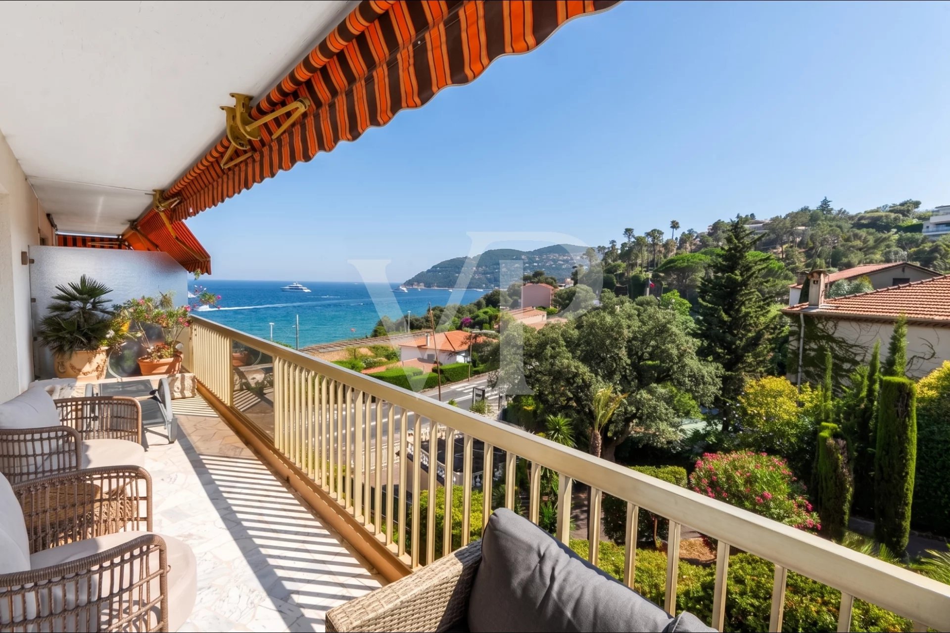 Appartement 3 pièces avec Terrasse Vue Mer & Estérel – Mandelieu-la-Napoule