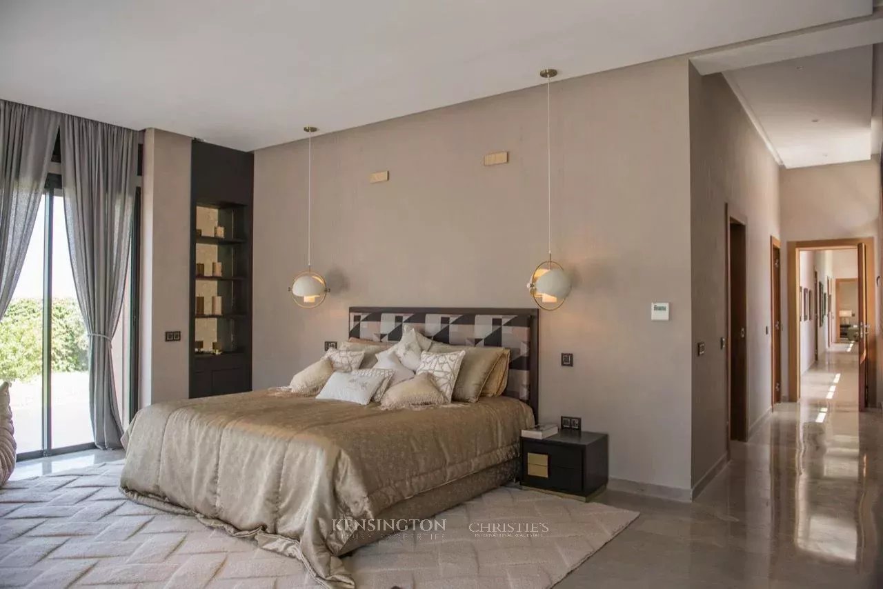 5 Bedroom Villa/Townhouse's Image 14
