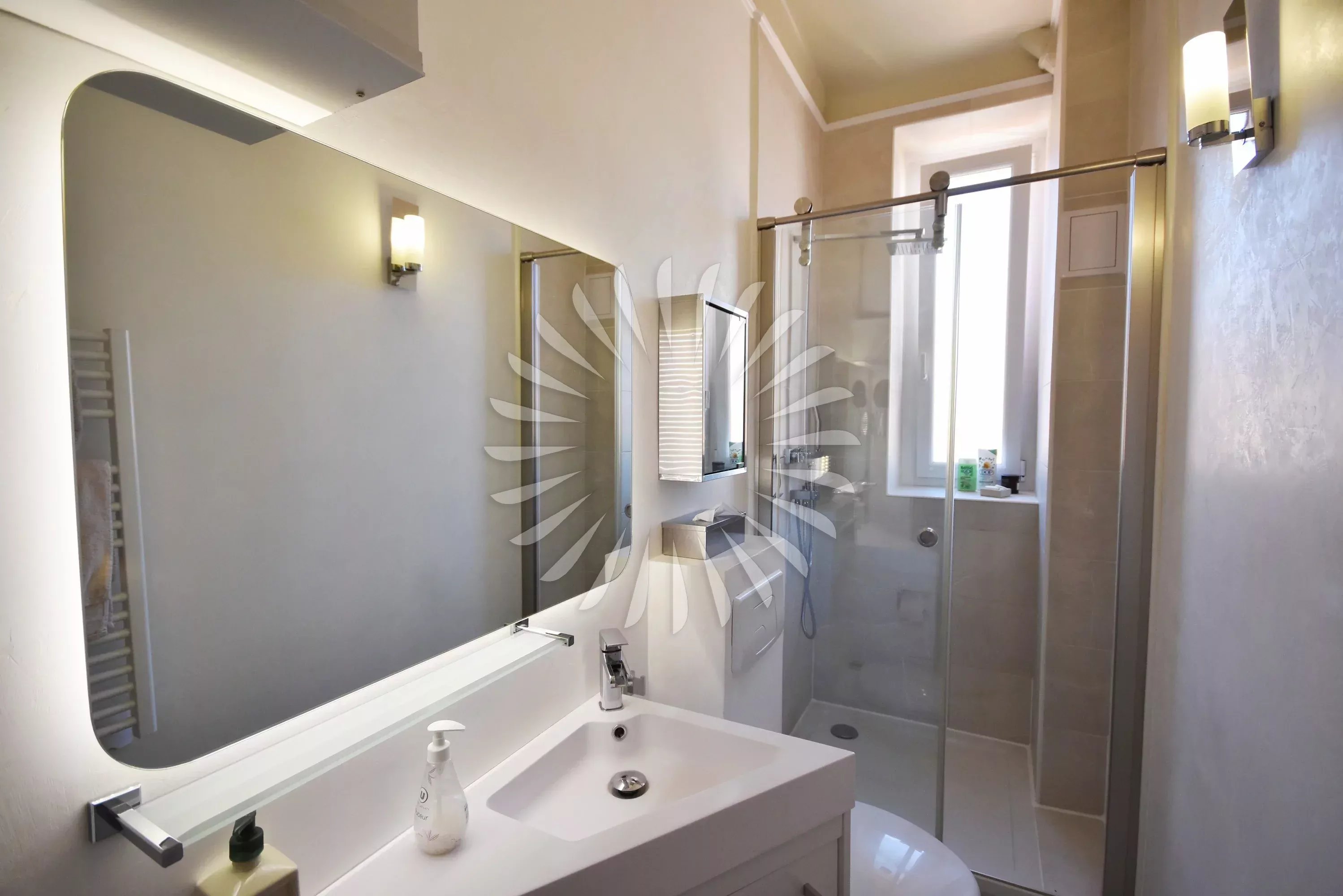CHARMING&FURNISHED - BEAUSOLEIL