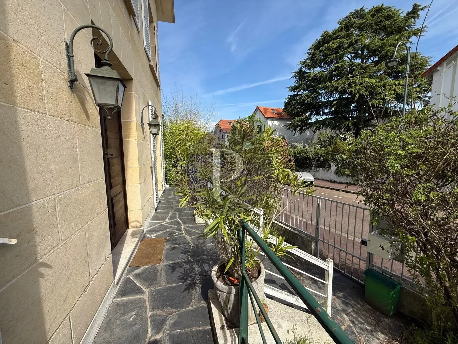 vente-maison-8-pieces-sceaux-87088682