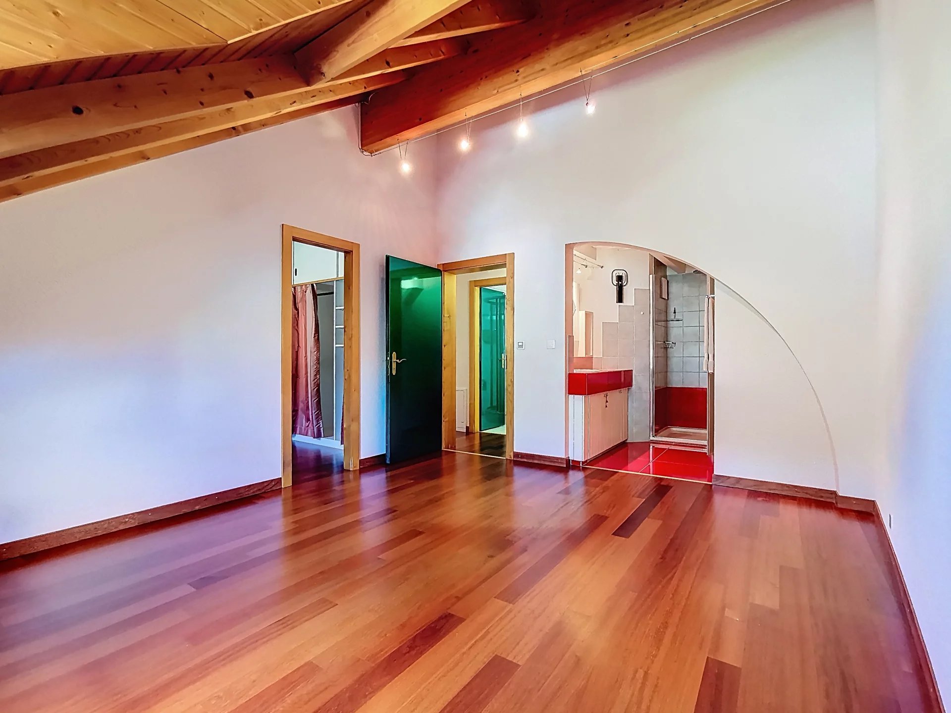 Charmant duplex 4.5 pièces avec mezzanine !