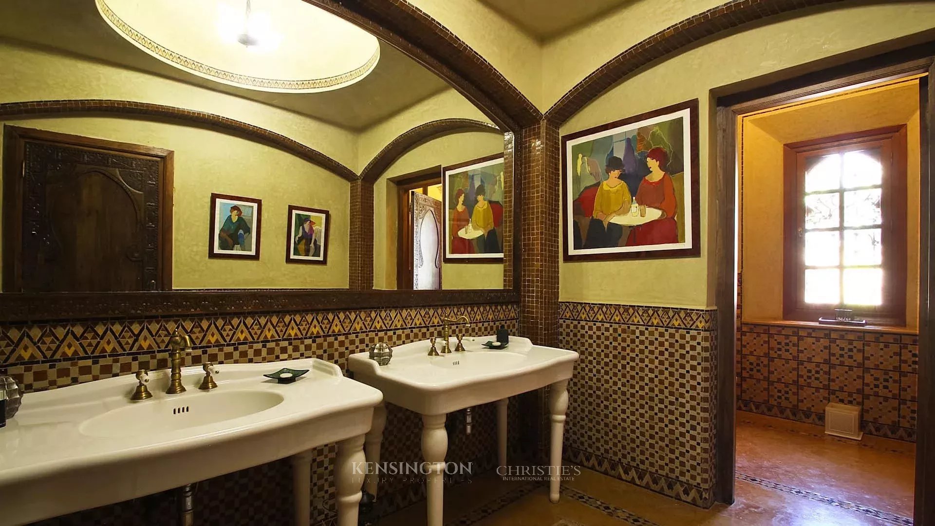 5 Bedroom Villa/Townhouse's Image 23